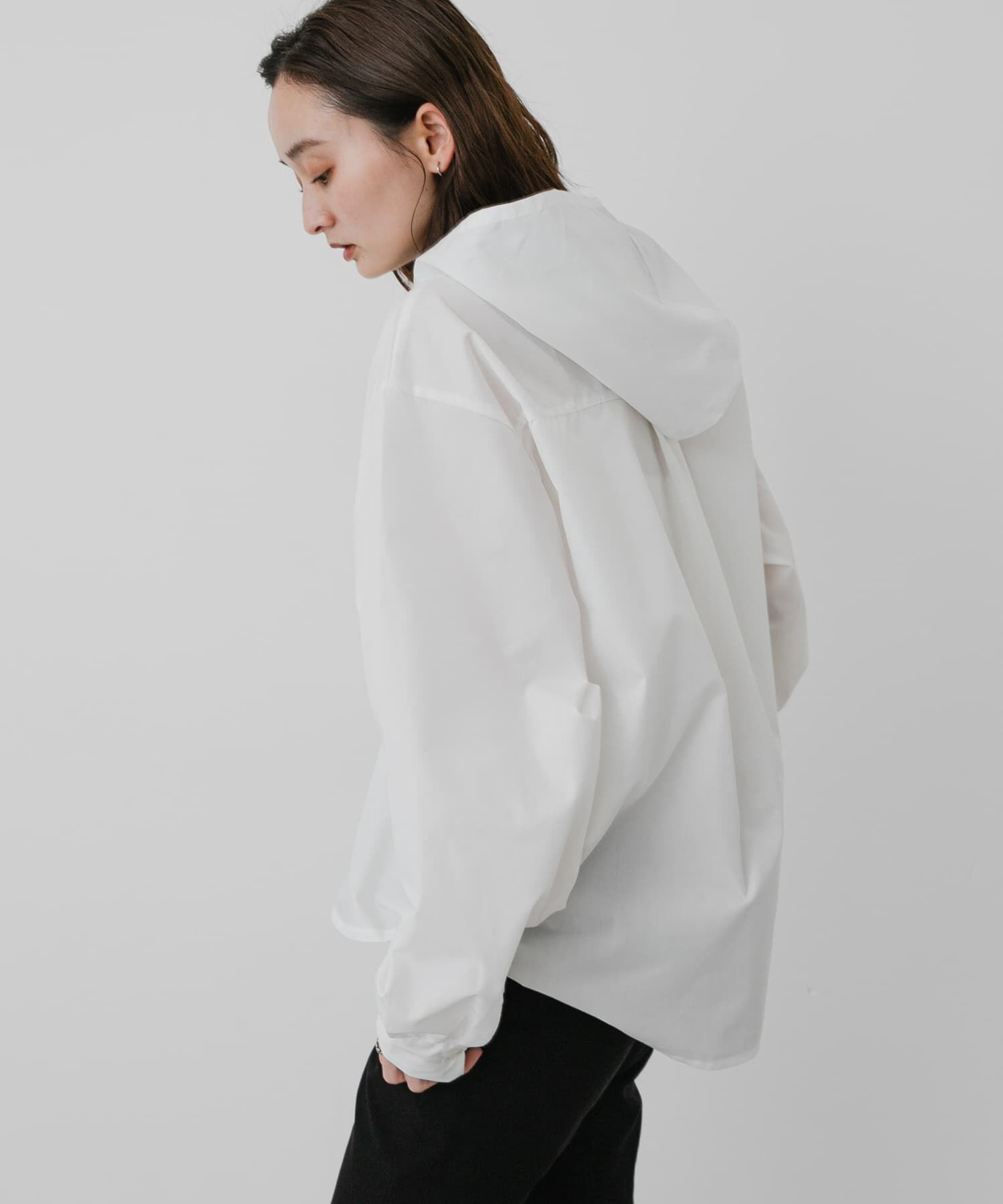 SENSE OF PLACE by URBAN RESEARCH「『WEB限定』シャーリングフリルフーディシャツ」|シャツ・ブラウス|