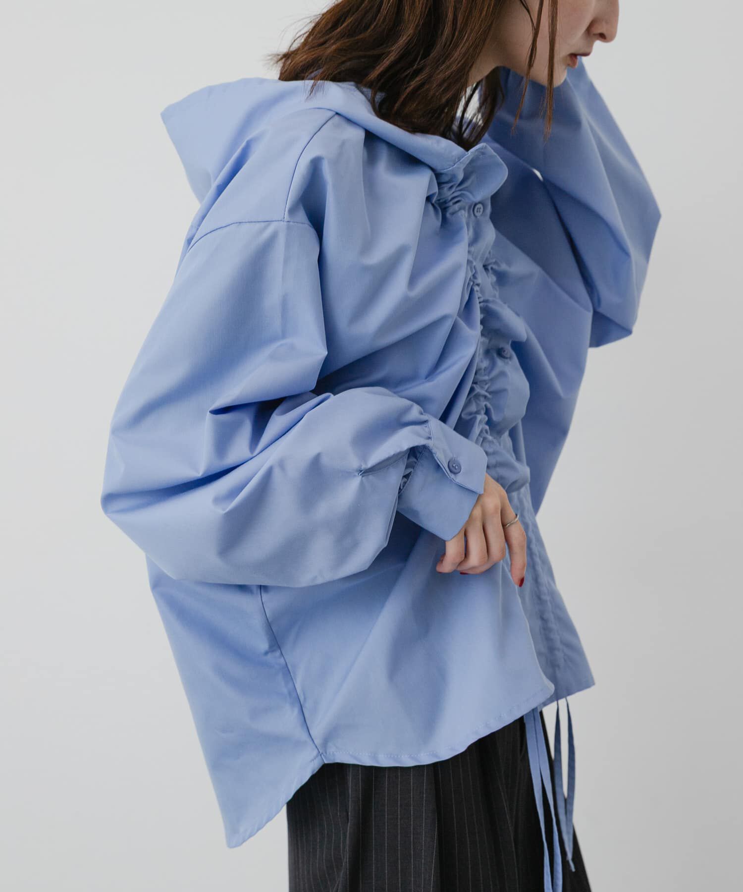 SENSE OF PLACE by URBAN RESEARCH「『WEB限定』シャーリングフリルフーディシャツ」|シャツ・ブラウス|