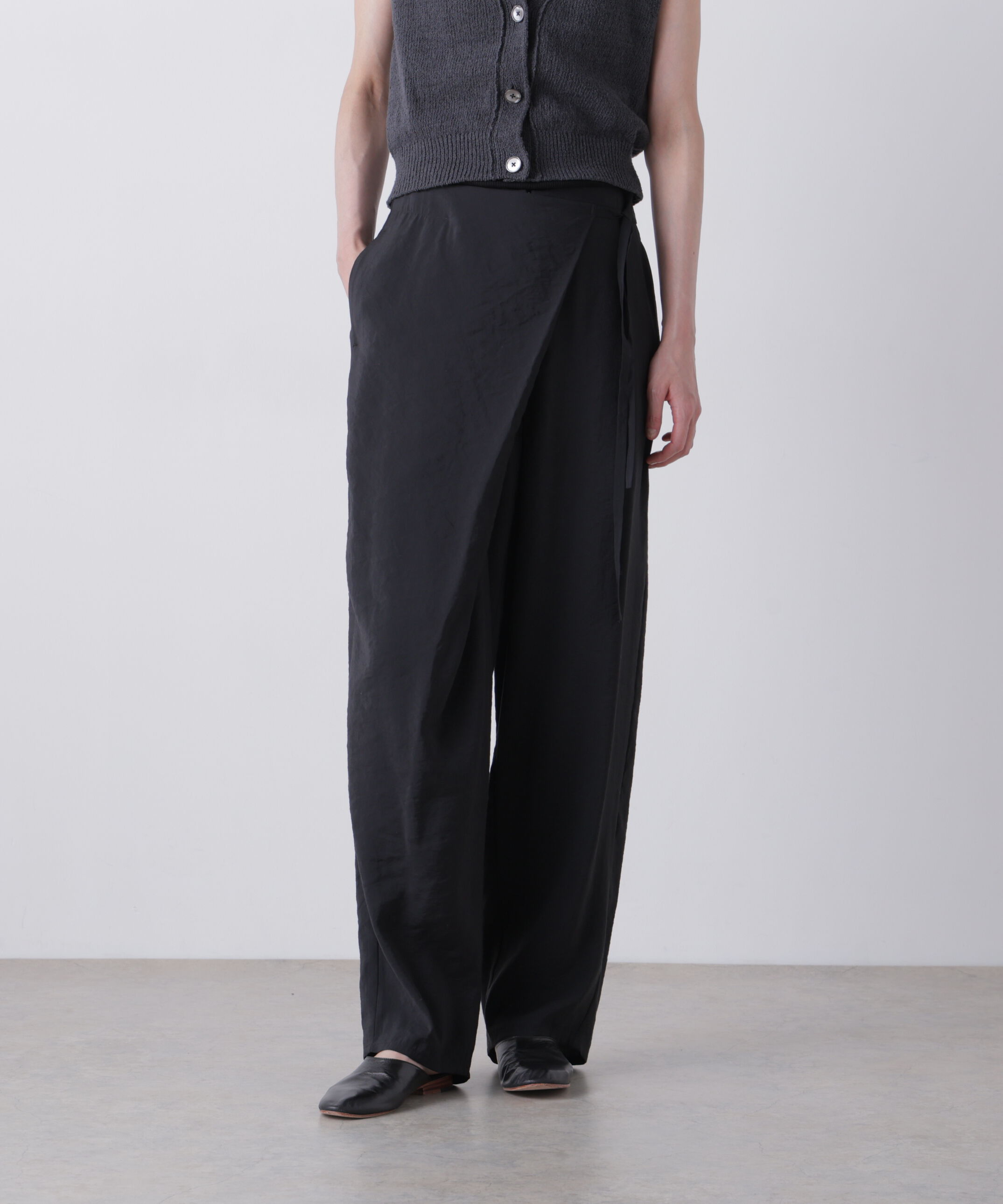YLEVE 「YLEVE / RAYON-POLYESTER BROAD TROUSERS」|その他|