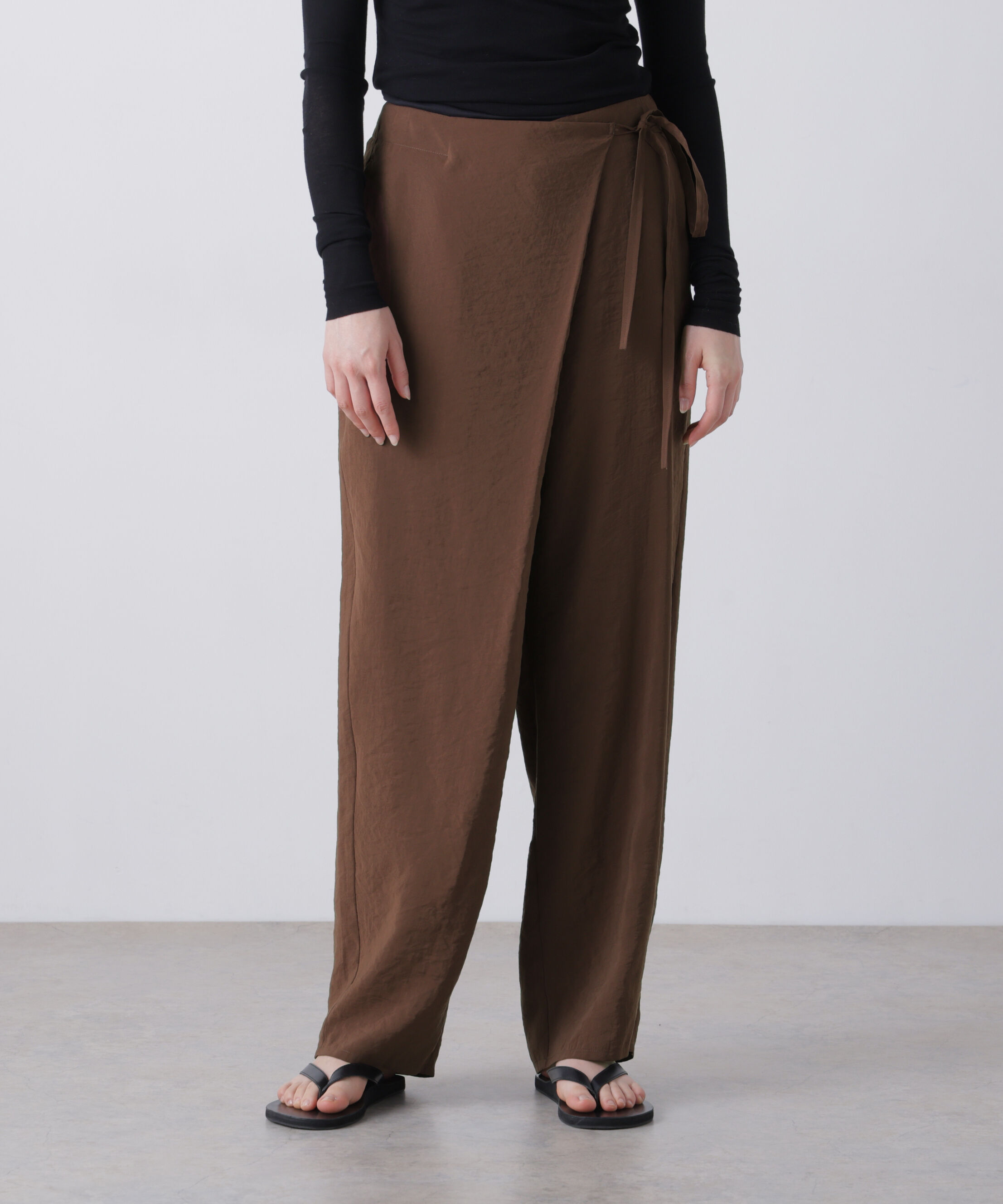 YLEVE 「YLEVE / RAYON-POLYESTER BROAD TROUSERS」|その他|