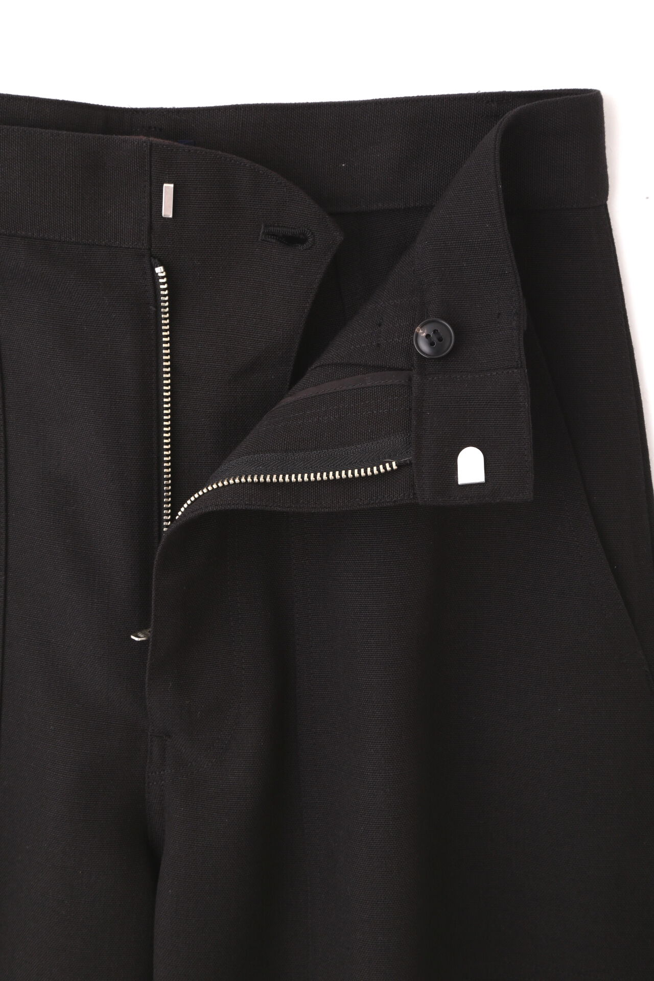 YLEVE 「YLEVE / RECYCLE POLYESTER TROUSERS」|その他|