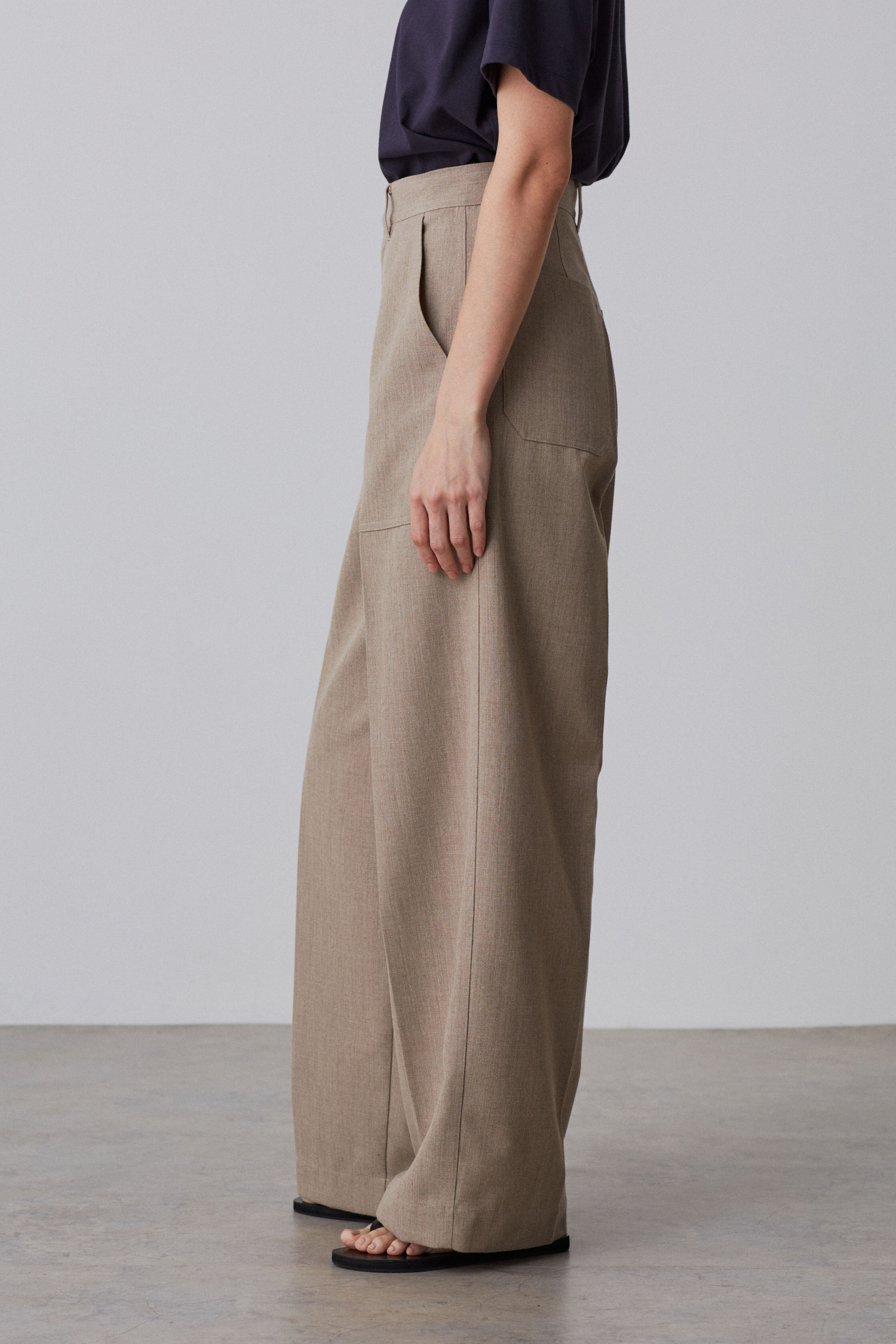 YLEVE 「YLEVE / RECYCLE POLYESTER TROUSERS」|その他|