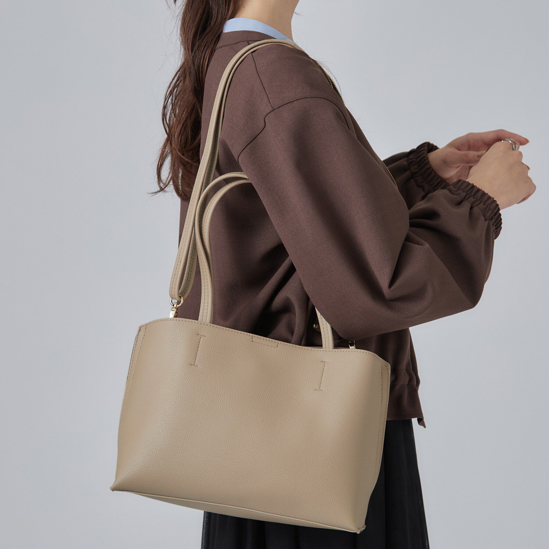 SHOO･LA･RUE「【軽量】サイド配色トートバッグ」|トートバッグ|グレージュ(550)