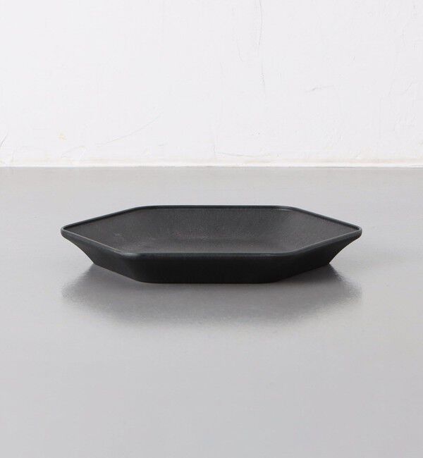 Style for Living「＜ARAS＞平皿ロッカク 大」|食器・キッチングッズ|BLACK