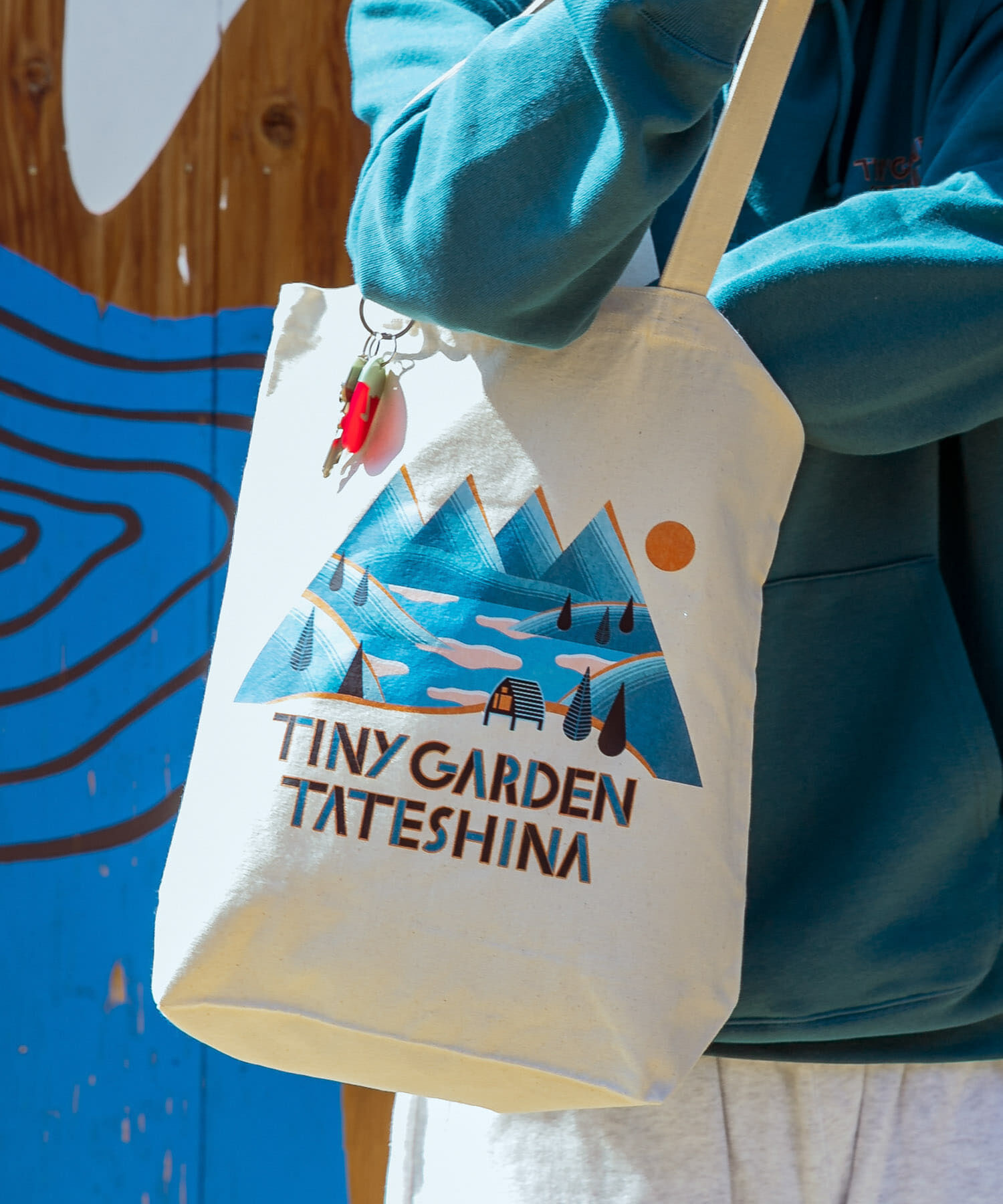URBAN RESEARCH DOORS「TGT ロゴトートBAG」|トートバッグ|アイボリー