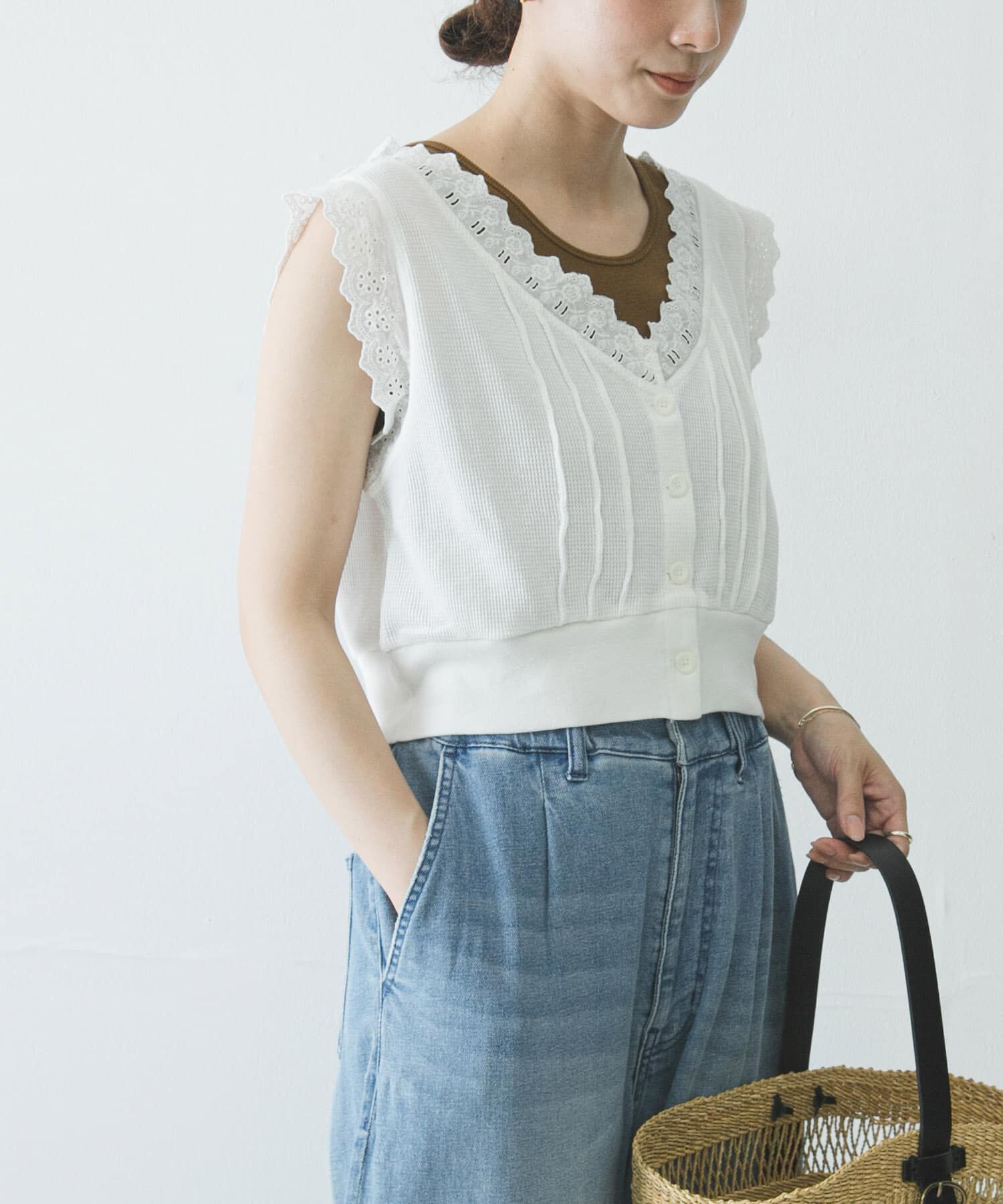 URBAN RESEARCH「crinkle crinkle crinkle　WAFFLE FRILL VEST」|ベスト・ジレ|