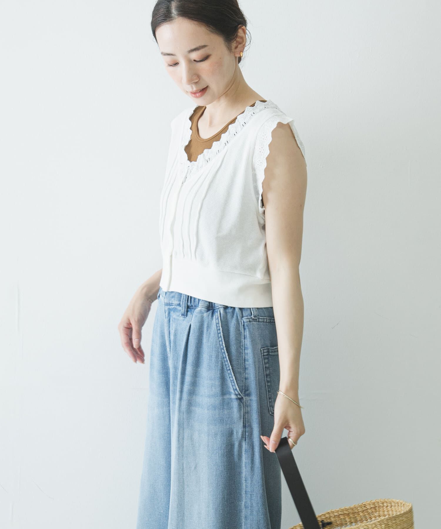 URBAN RESEARCH「crinkle crinkle crinkle　WAFFLE FRILL VEST」|ベスト・ジレ|