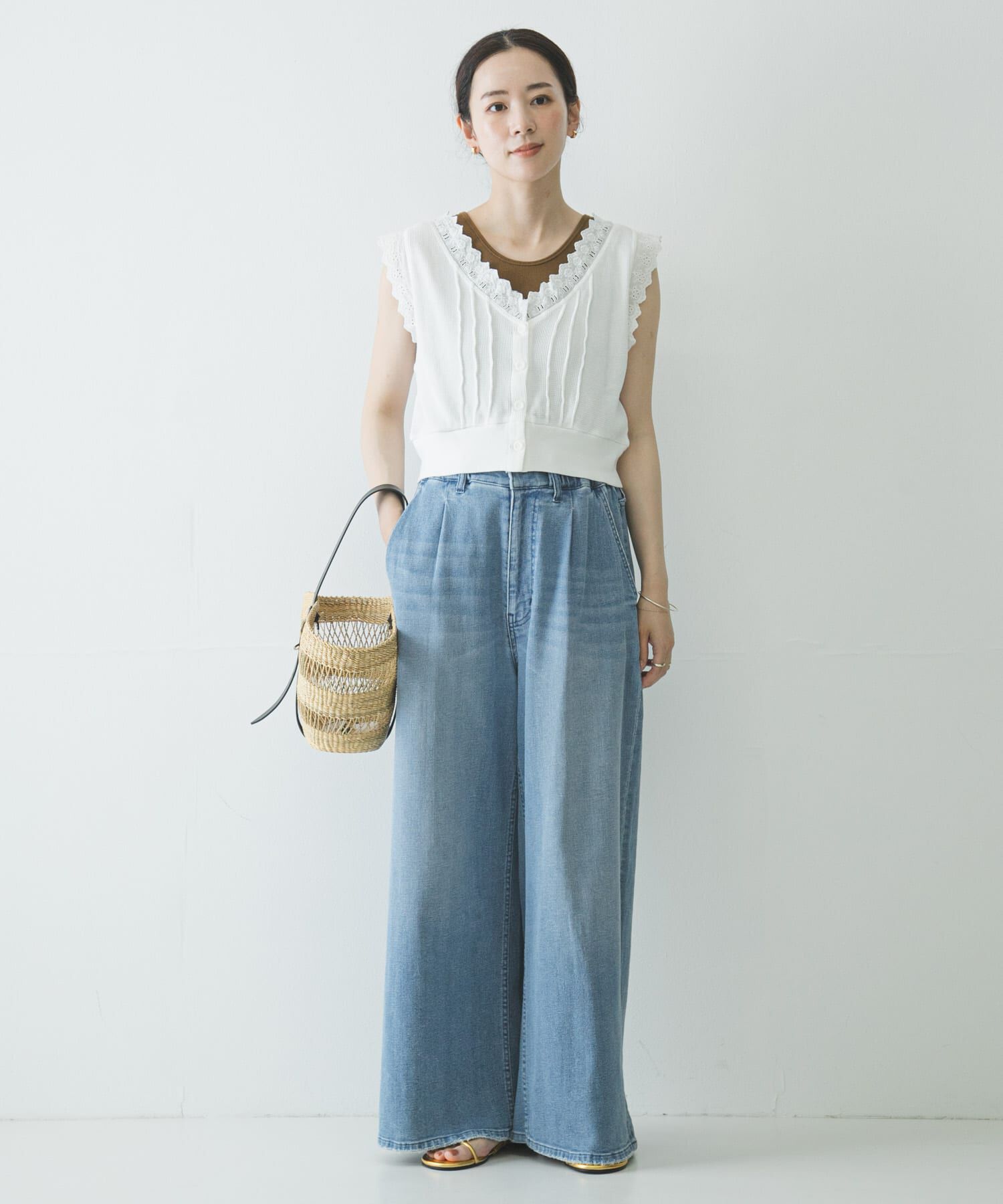 URBAN RESEARCH「crinkle crinkle crinkle　WAFFLE FRILL VEST」|ベスト・ジレ|