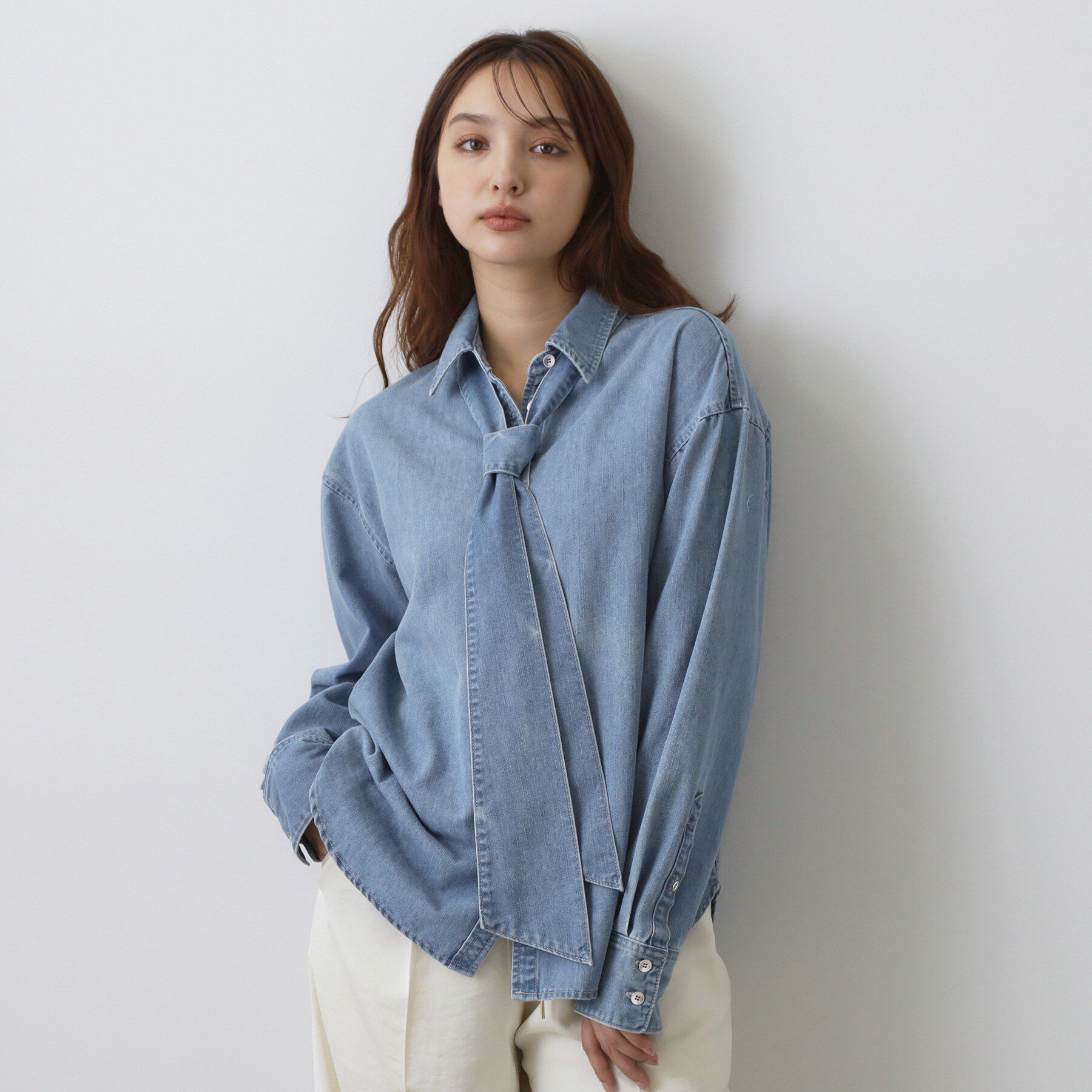 DRESSTERIOR「【取り外し可能】2WAY ボウタイデニムシャツ」|シャツ・ブラウス|