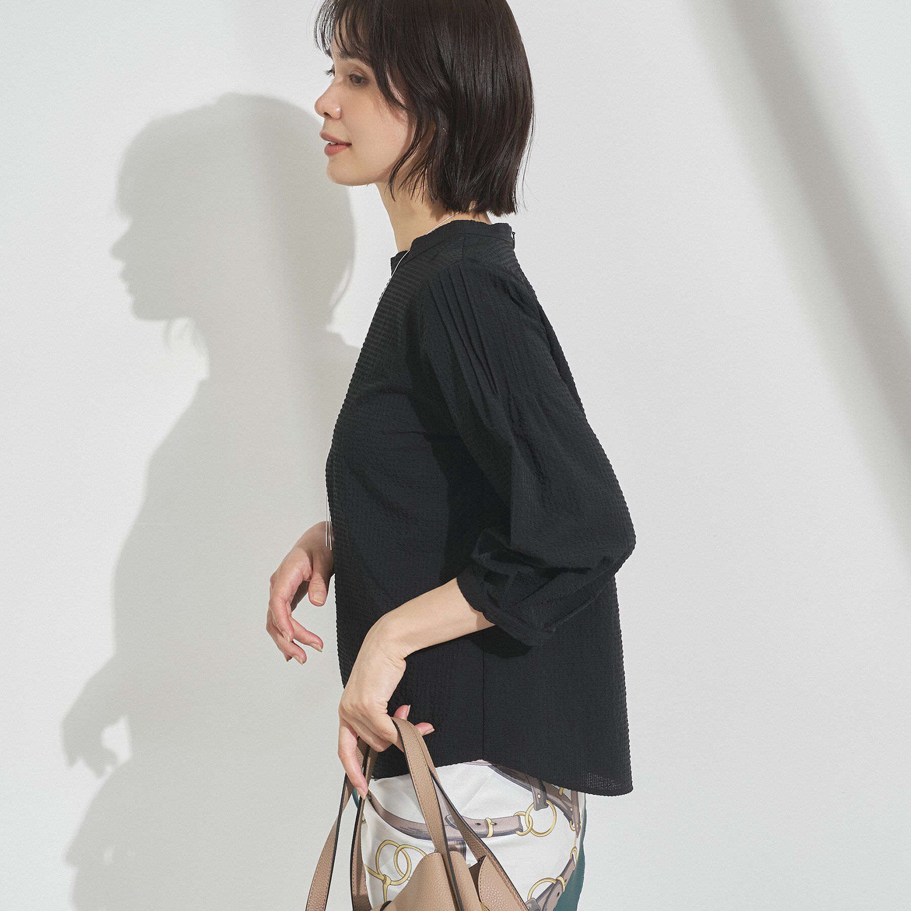INDIVI「【UVケア／吸汗速乾】凹凸素材ミニスタンドトップス」|Tシャツ・カットソー|