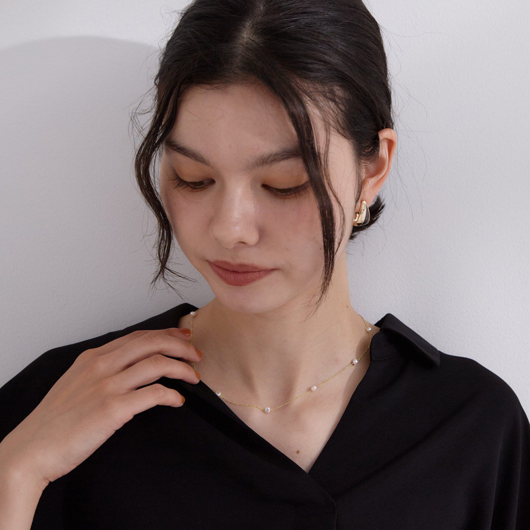 OPAQUE.CLIP「フェイクパール細チェーンネックレス」|ネックレス|