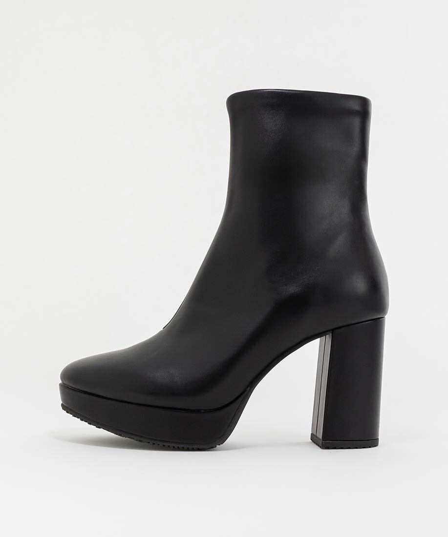  「晴雨兼用 チャンキーヒールベーシックショートブーツ」|ショートブーツ|