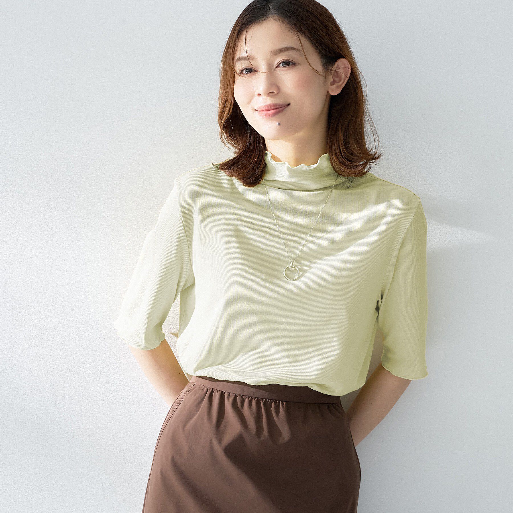 UNTITLED「【重ね着レイヤードに】シアーテレコハイネックトップス」|Tシャツ・カットソー|ライトグリーン(02