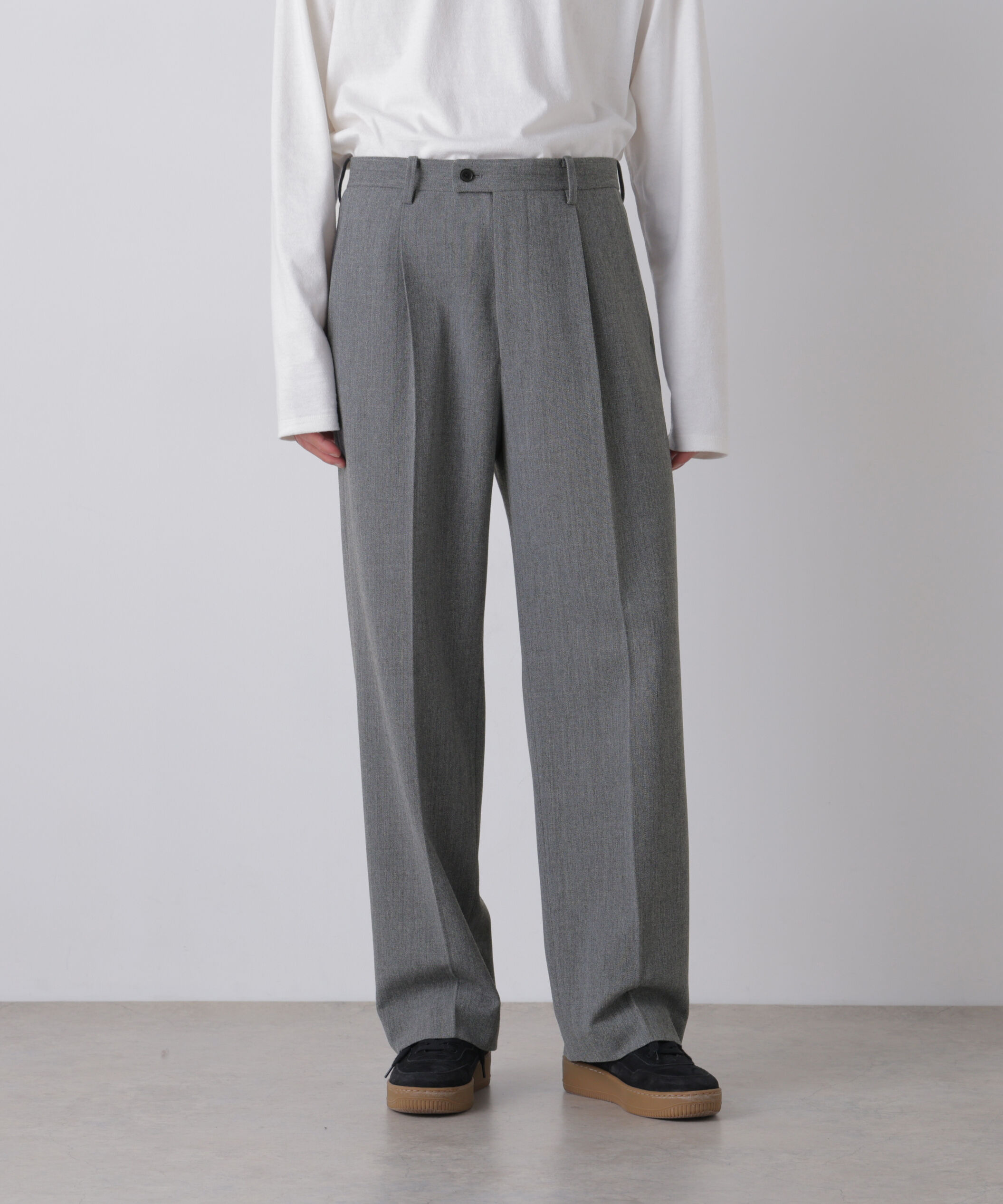 YLEVE 「YLEVE / ROUGH WOOL TROUSERS」|その他|