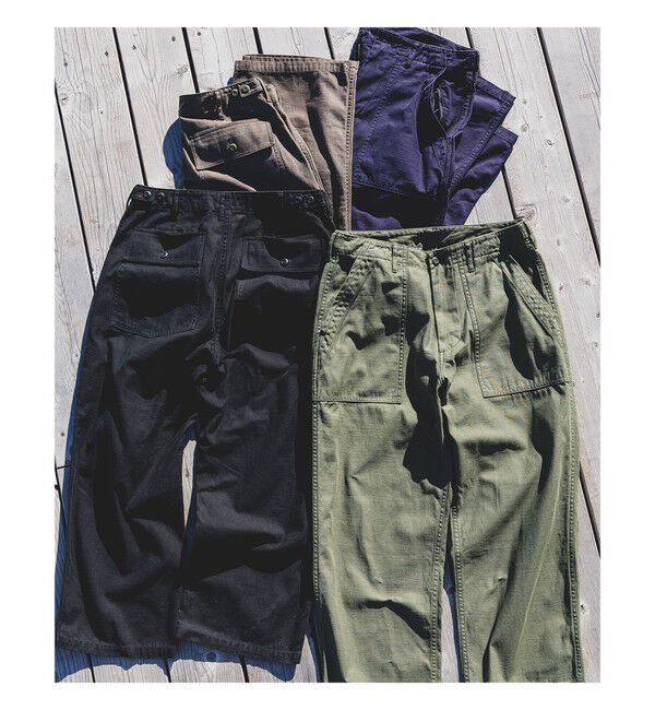 BEAMS PLUS「MIL Utility Trousers Reversed Sateen」|チノ|