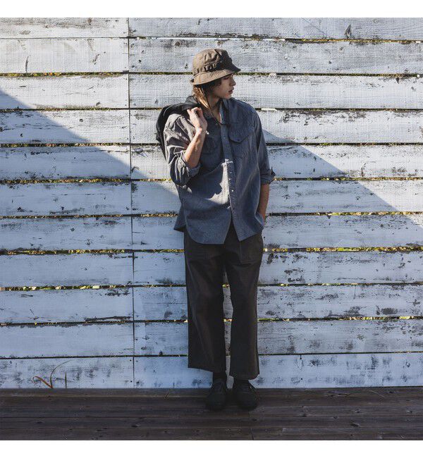 BEAMS PLUS「MIL Utility Trousers Reversed Sateen」|チノ|