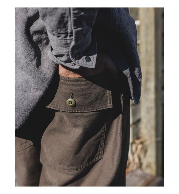 BEAMS PLUS「MIL Utility Trousers Reversed Sateen」|チノ|