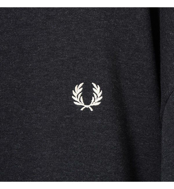 BEAMS「【別注】FRED PERRY / エンブロイダリー クルーネック スウェット」|スウェット・ジャージ|