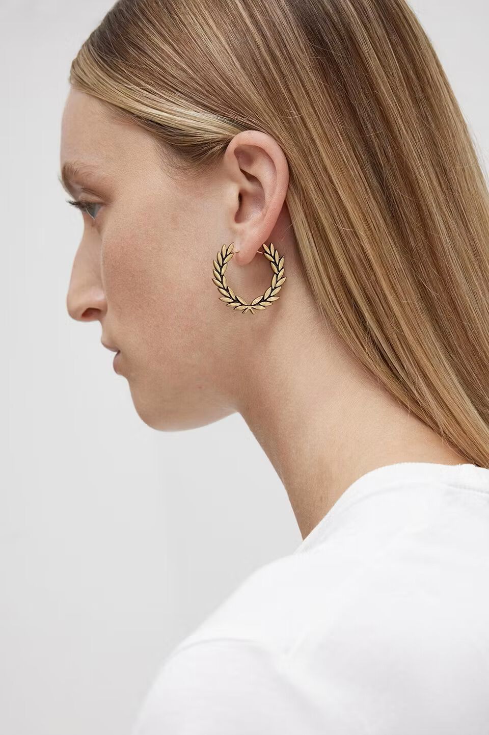 FRED PERRY 「Laurel Wreath Earrings／ローレルリースピアス」|ピアス|GOLD