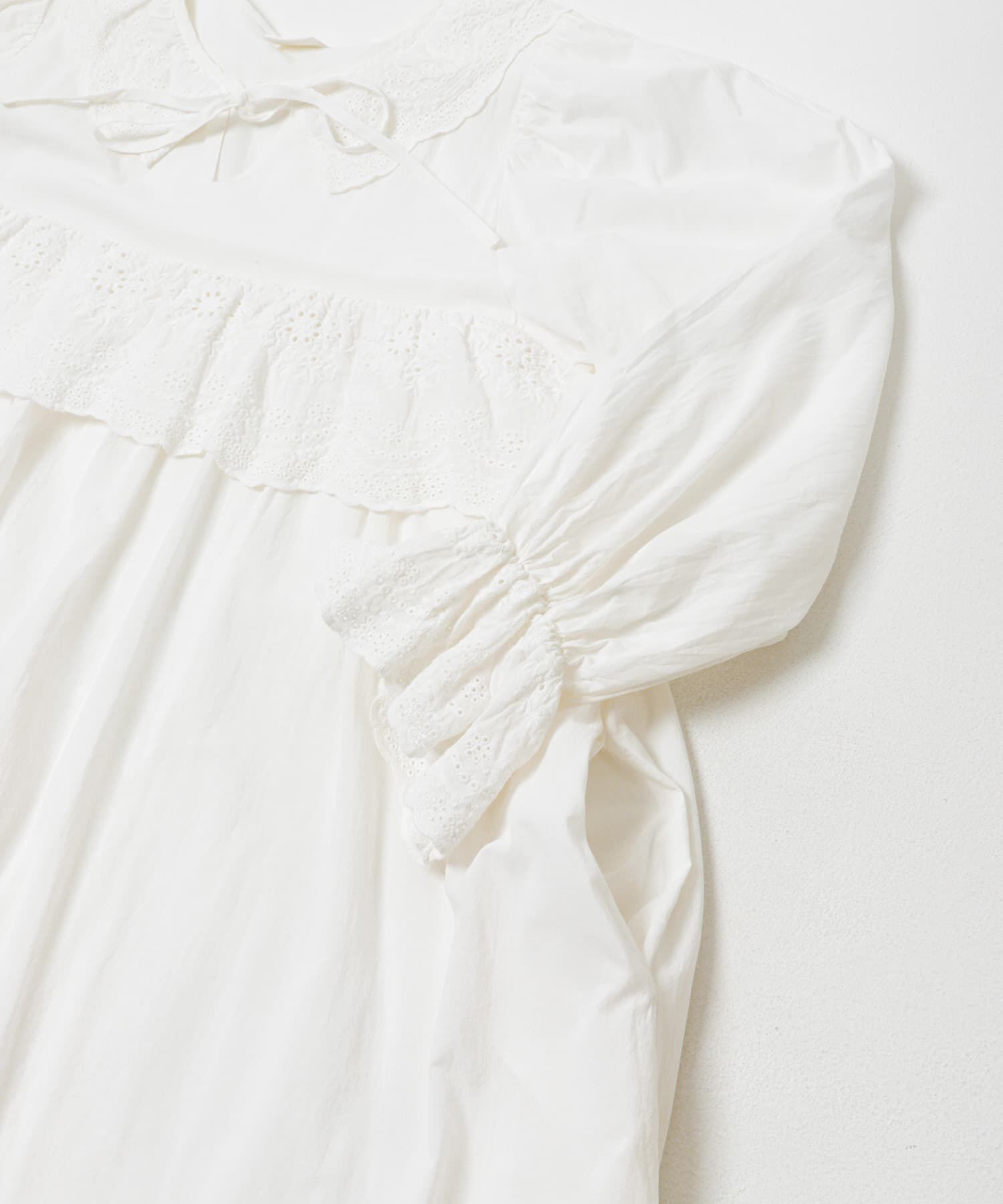 URBAN RESEARCH「Picchi Nia　WHITE LACE」|ワンピース|