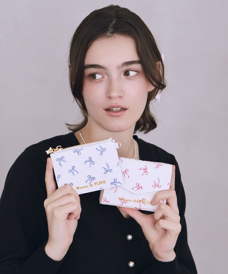Maison de FLEUR「リボン刺繍ミニウォレット」|財布|