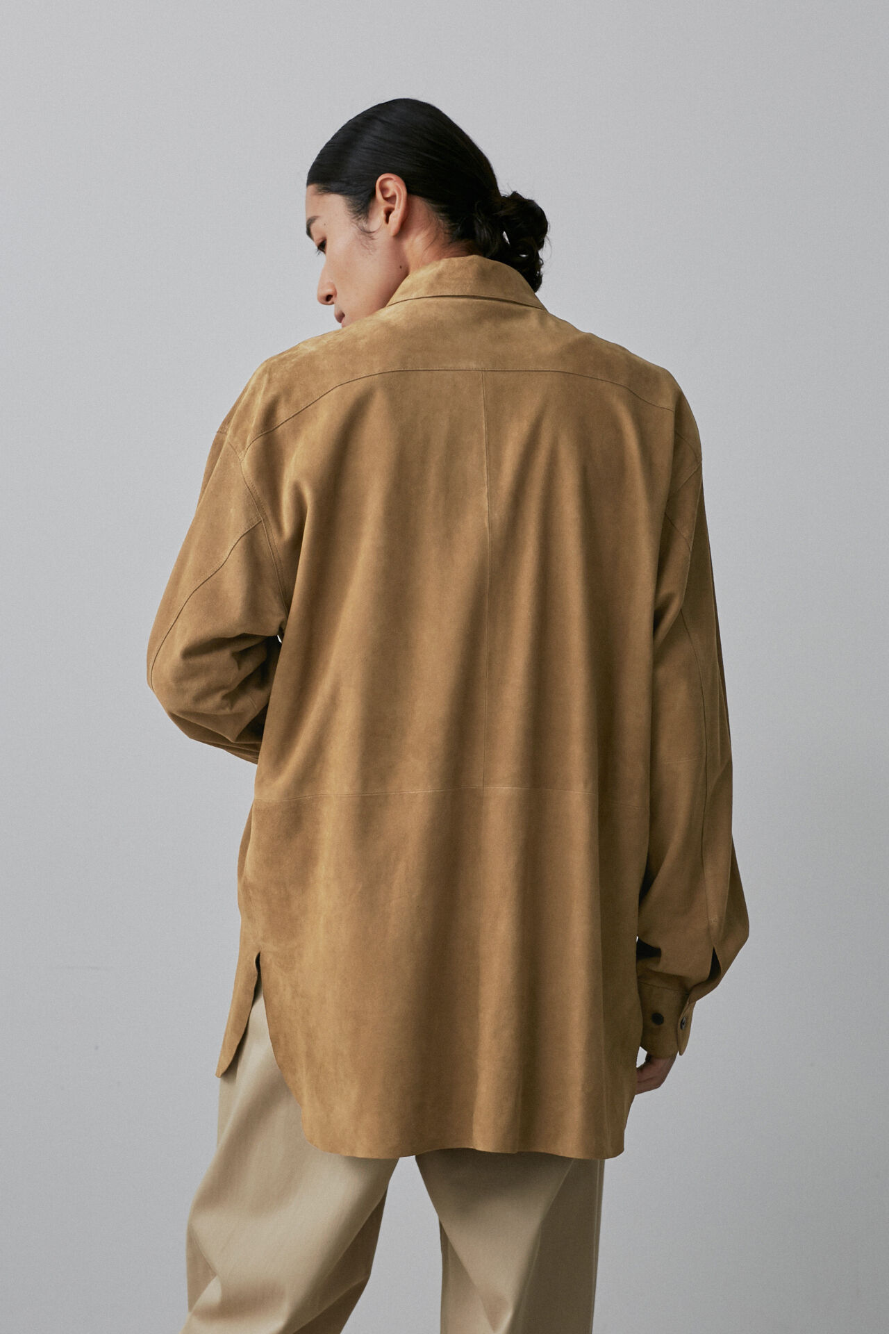 YLEVE 「YLEVE / SUEDE LEATHER SH」|シャツ・ブラウス|