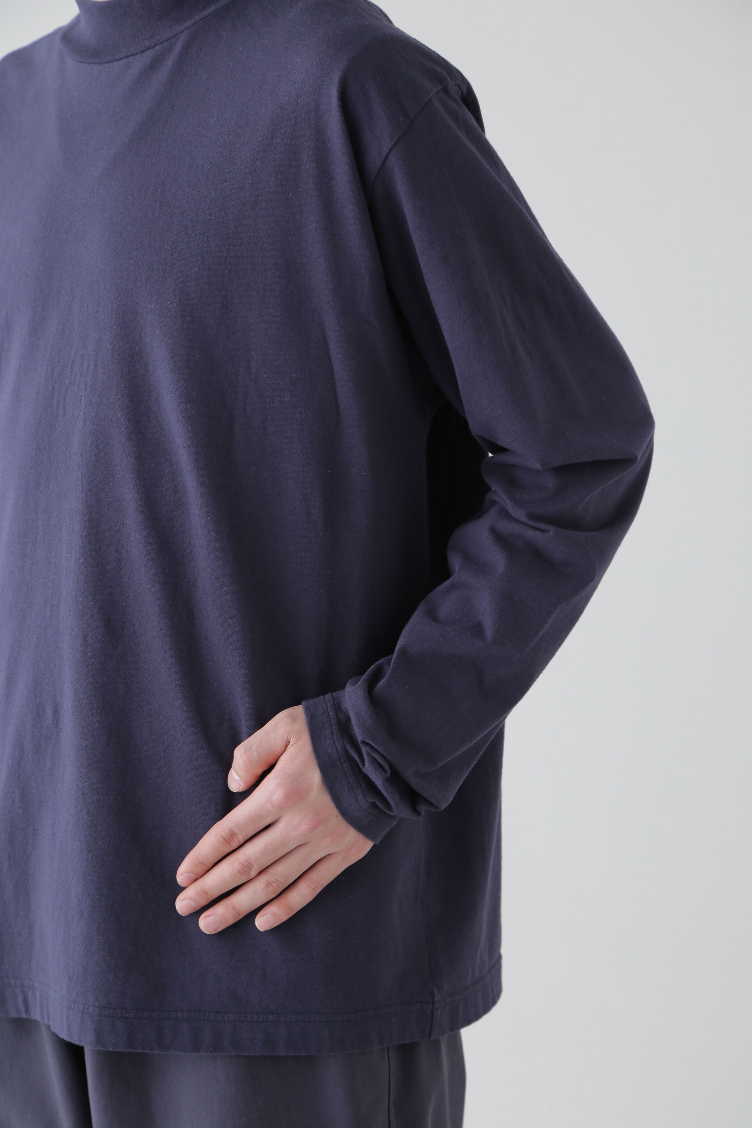 YLEVE 「Ｙ / ORGANIC COTTON JERSEY MOCK NECK L/S T」|Tシャツ・カットソー|