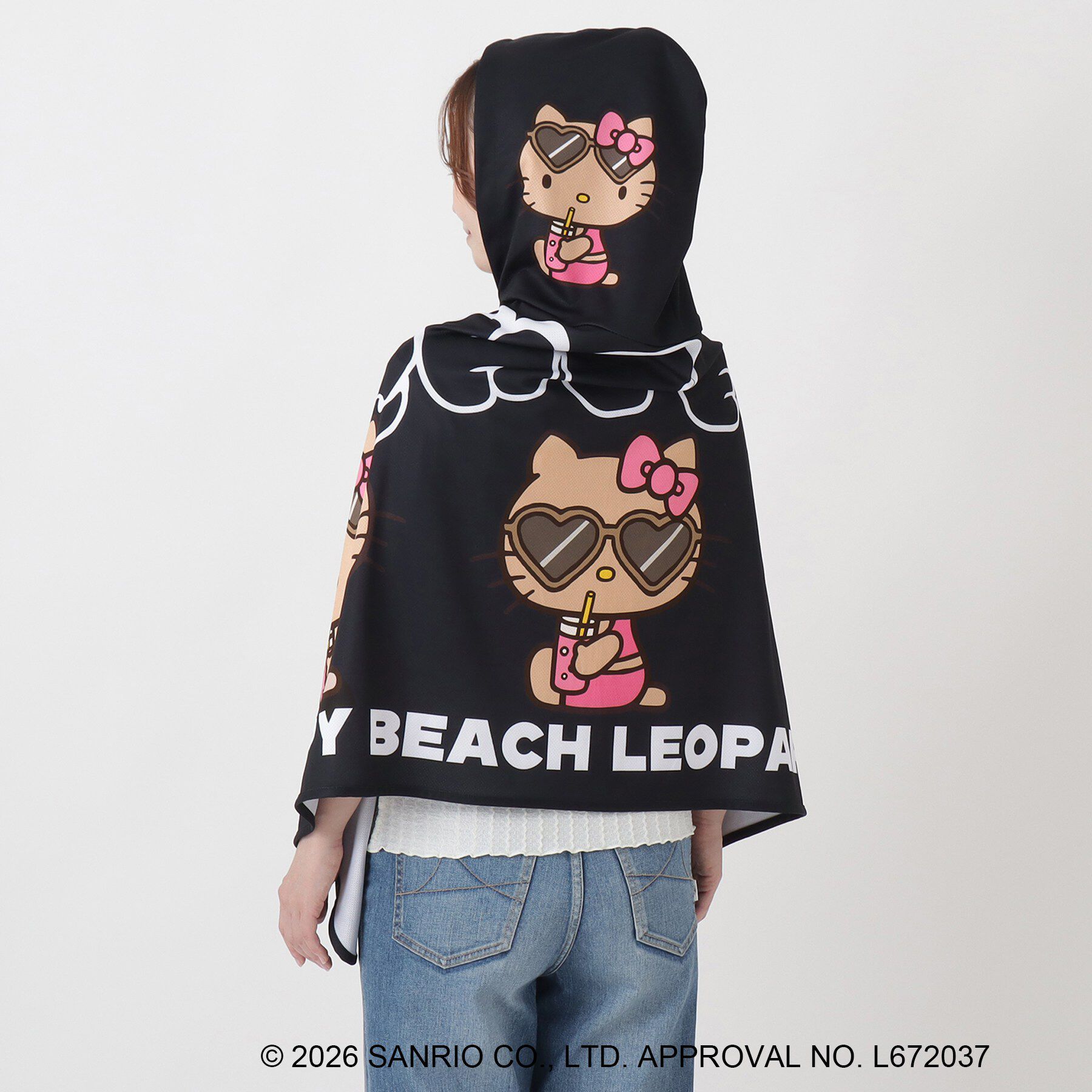 212 KITCHEN STORE「日焼けハローキティ 冷感タオルポンチョ LEOPARD BK」|その他|