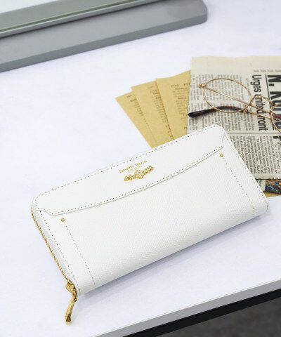 Samantha Thavasa Petit Choice「フラワーアーチ ラウンドジップ長財布」|財布|ホワイト
