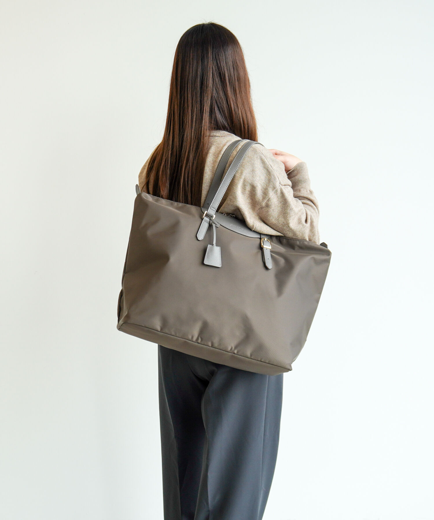  「トートバッグ ビジネス Jewelna Rose ラヴィーナ フォールディングトートバッグ B4サイズ 16292」|トートバッグ|