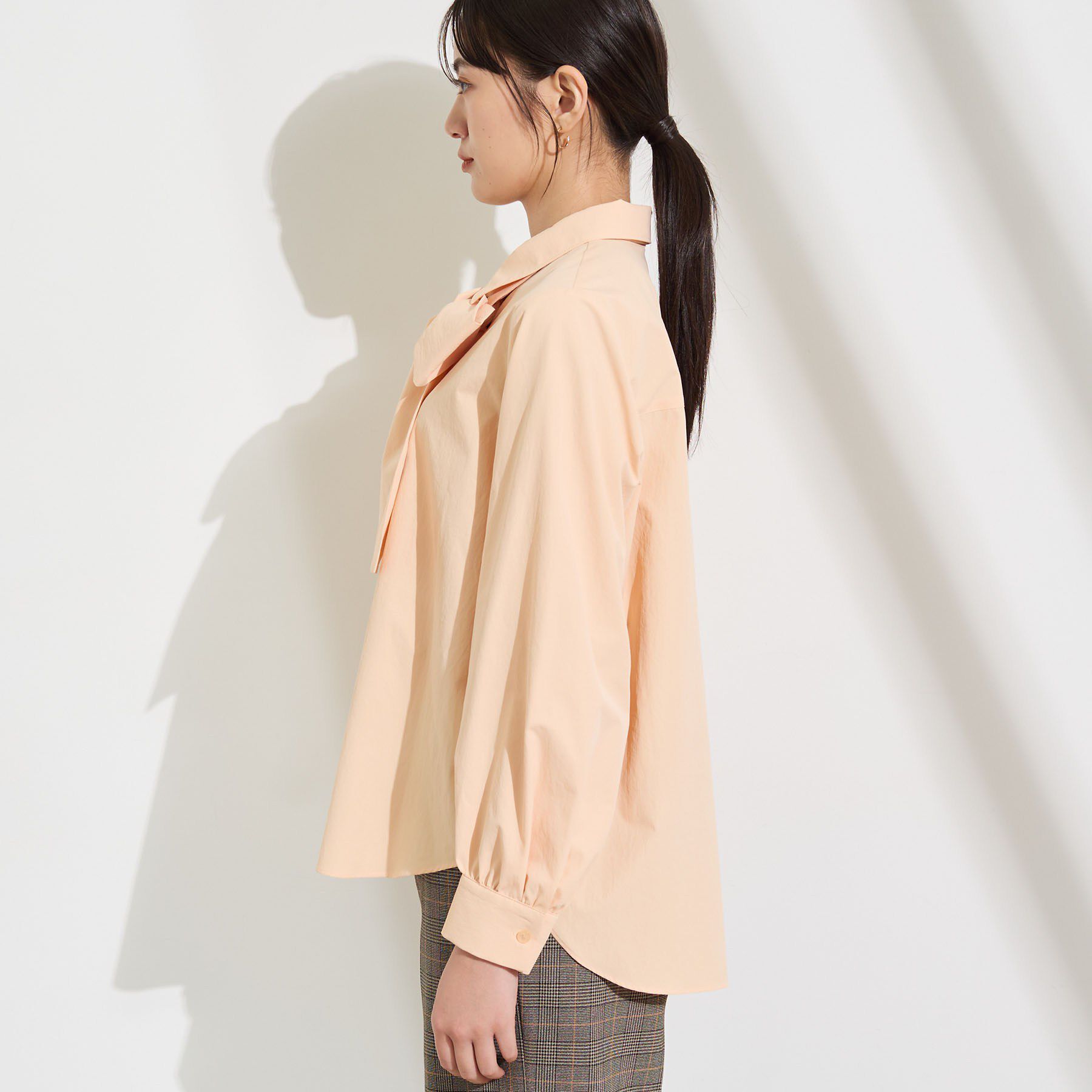 INDIVI「【接触冷感／ストレッチ◎】取外し可ボウタイシャツ」|シャツ・ブラウス|