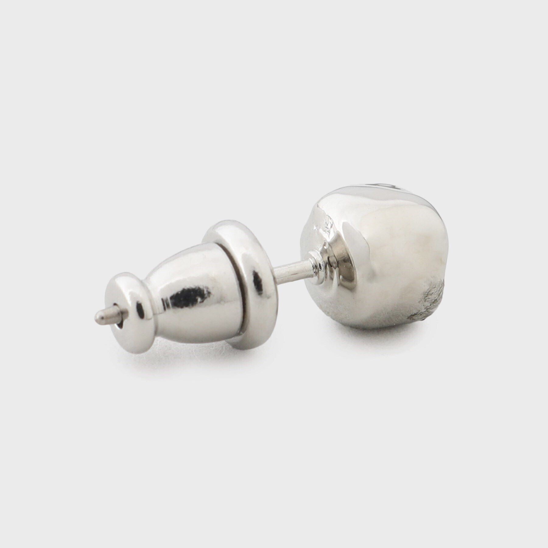 TAKEO KIKUCHI「アンビエント ウェーブ クリスタルピアス」|ピアス|