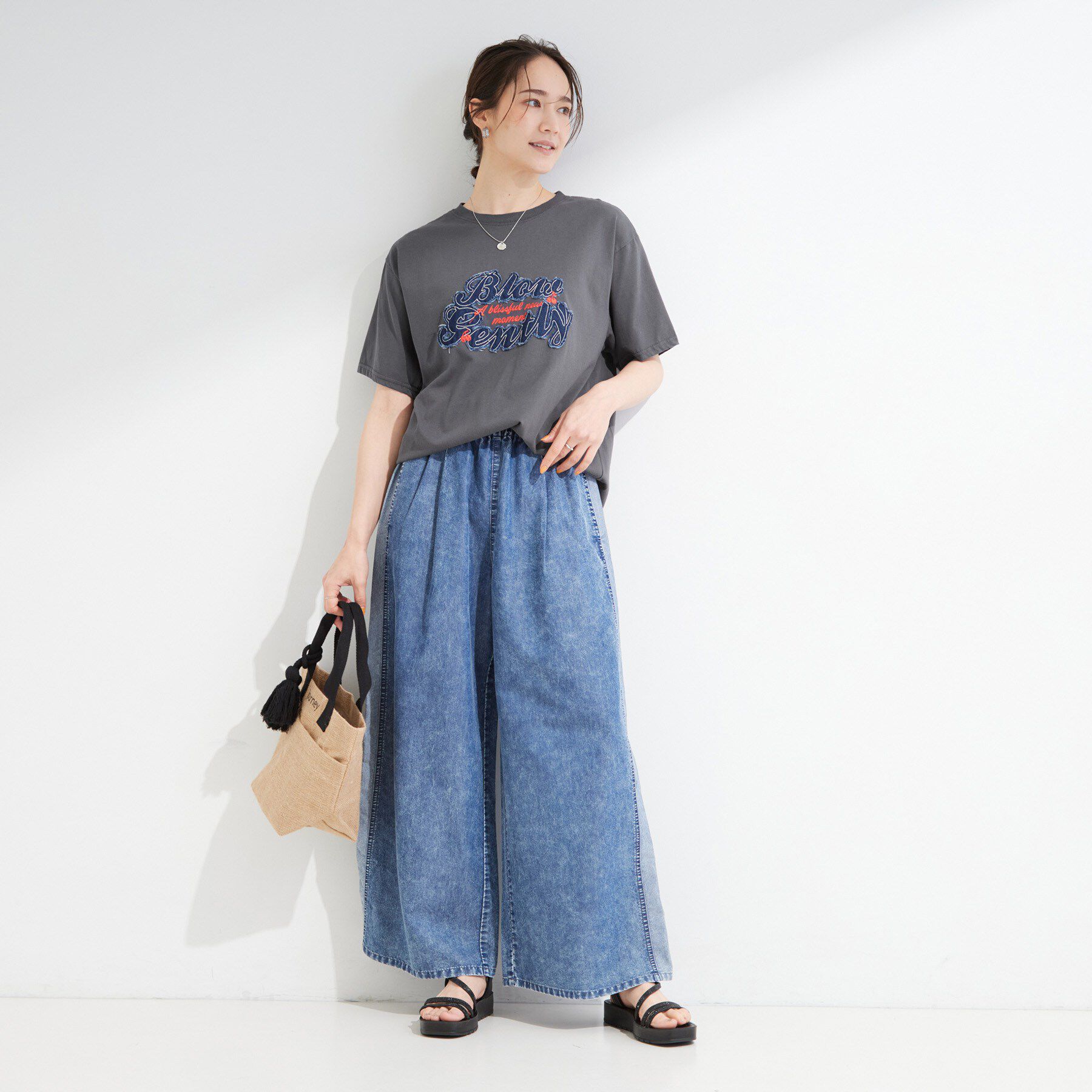 SHOO･LA･RUE「【S-LL/洗濯機可】選べる4柄　デイリー使いにぴったりな 大人の頼れるTシャツ」|Tシャツ・カットソー|
