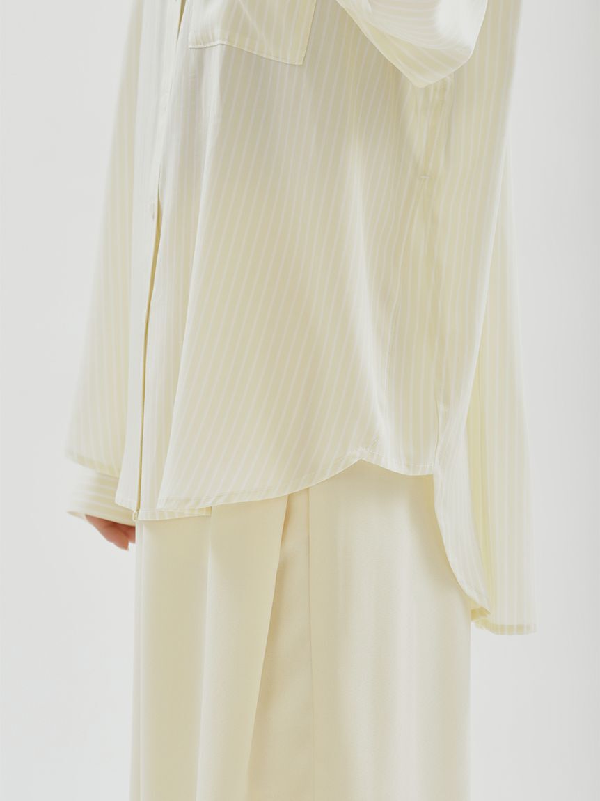 emmi atelier「【ONLINE限定カラーあり】ベーシックシャツ」|シャツ・ブラウス|