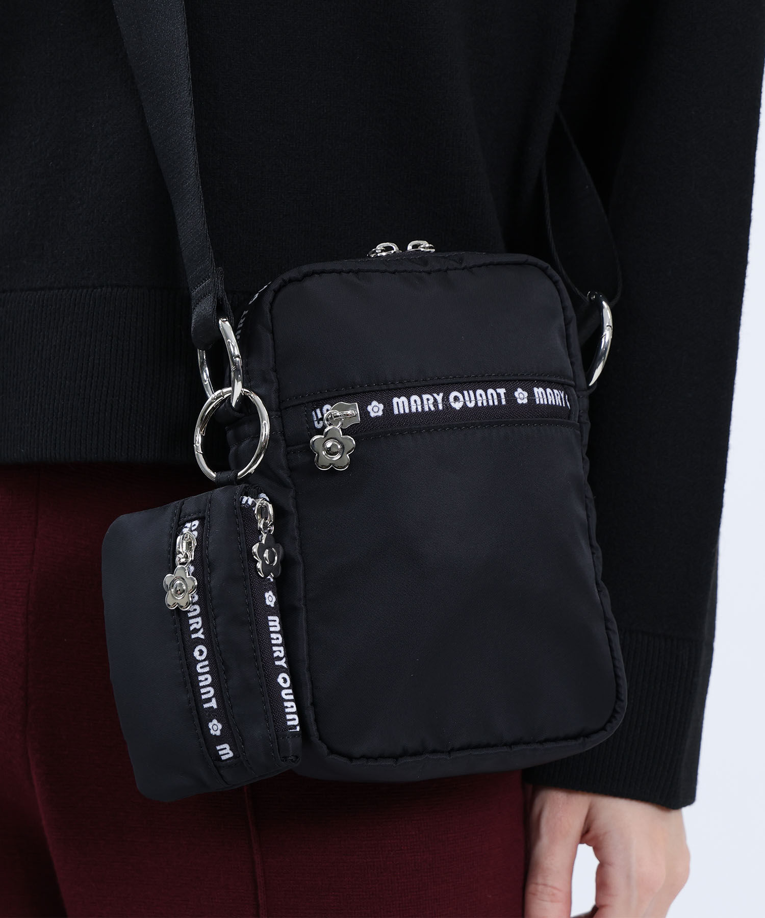 MARY QUANT「ロゴファスナーナイロン ミニショルダー」|ショルダー・メッセンジャー|