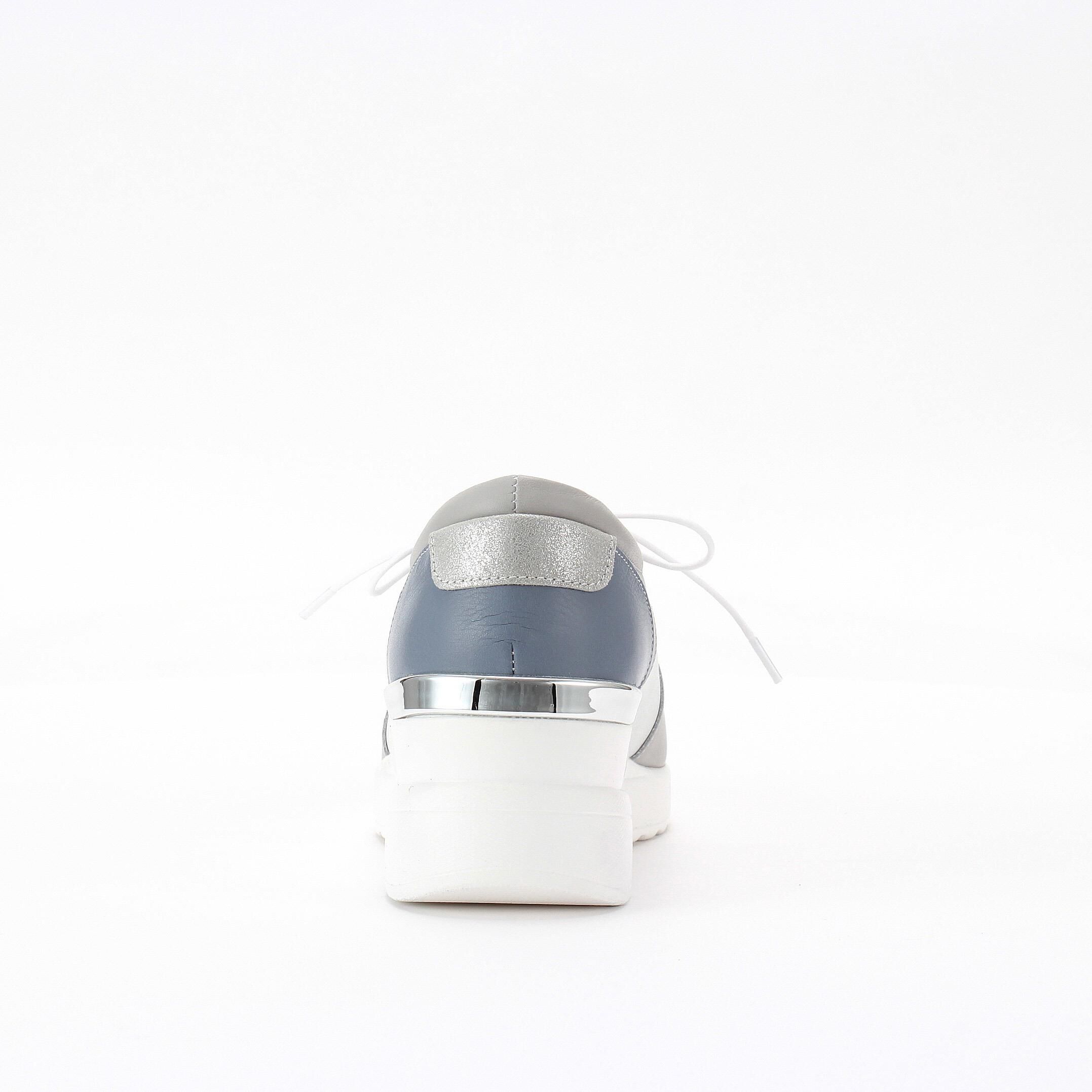 銀座かねまつ「UE260146STEMETLGY4CB 【本革】【防水】アクアベルヒールアップスニーカー」|スニーカー|