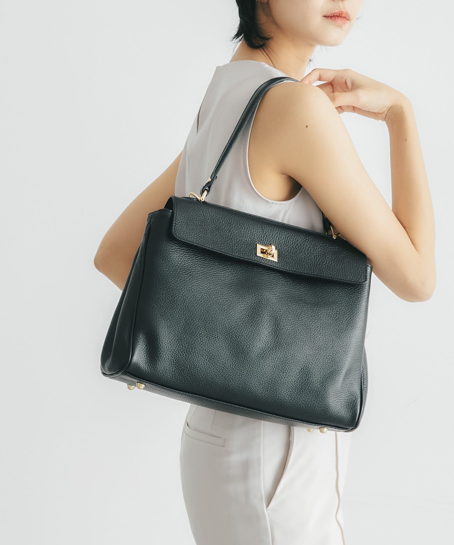 URBAN RESEARCH ROSSO「AULENTTI　フラップバッグ」|ハンドバッグ|