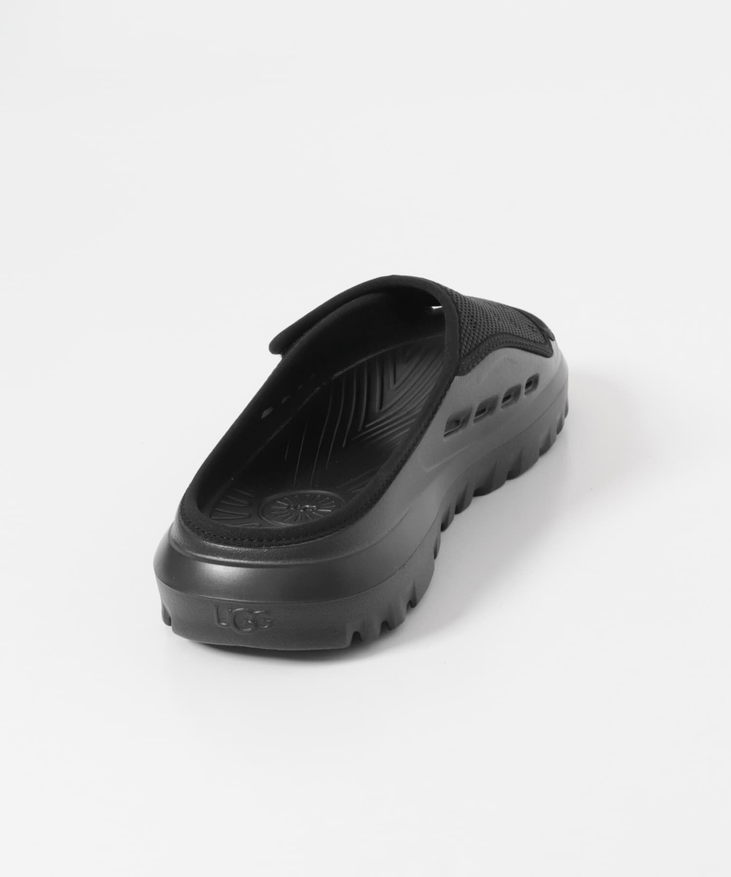 URBAN RESEARCH「UGG　M PEAKMOD SLIDE」|サンダル|