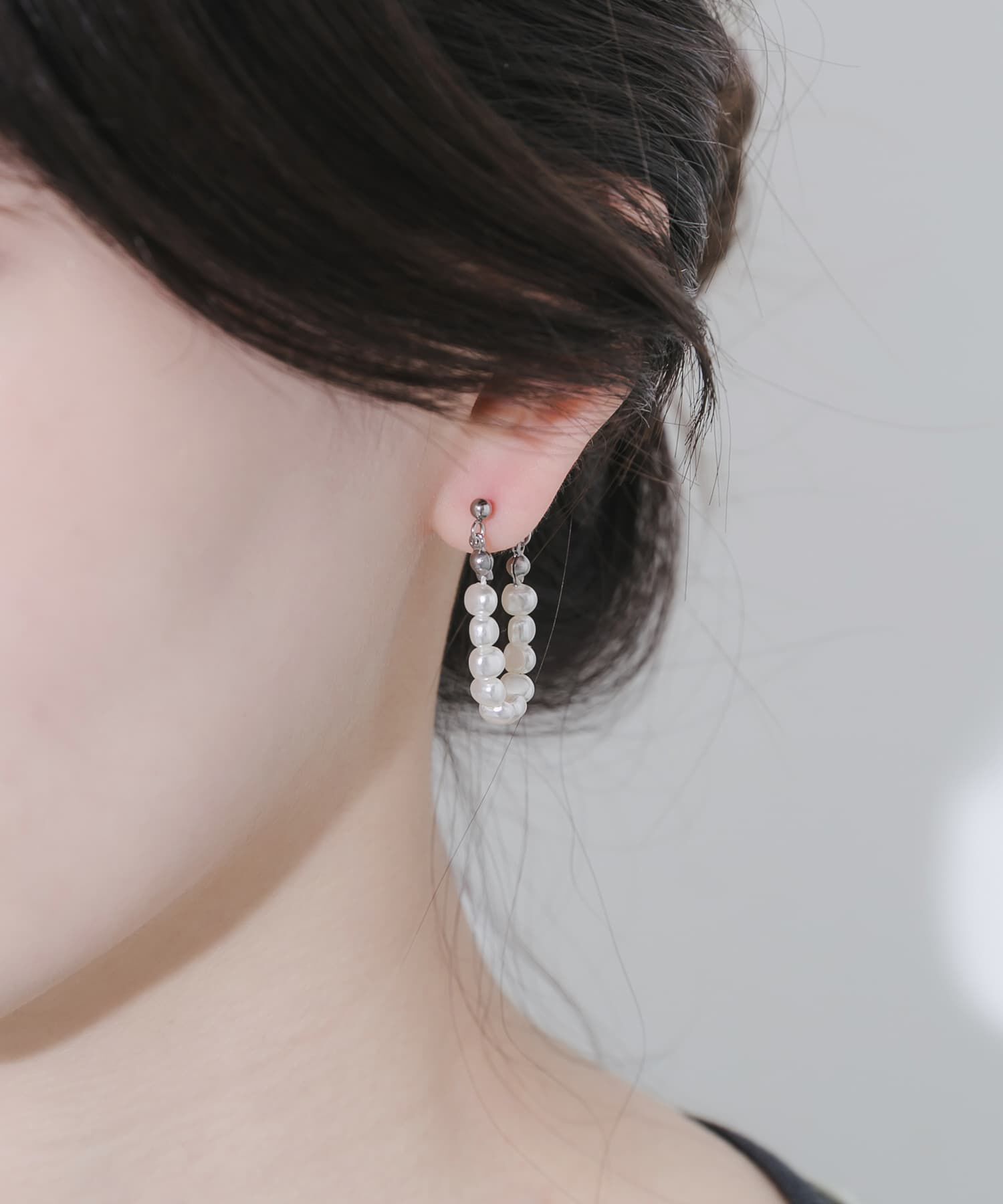 SMELLY「ステンレスイビツパールピアス」|ピアス|