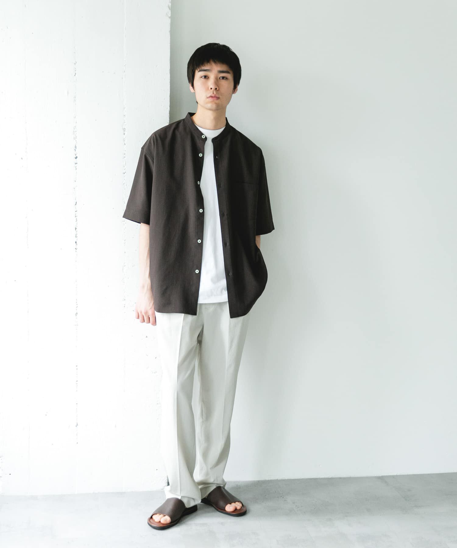 URBAN RESEARCH DOORS「『吸水速乾』セオアルファバンドカラーショートスリーブシャツ」|シャツ・ブラウス|