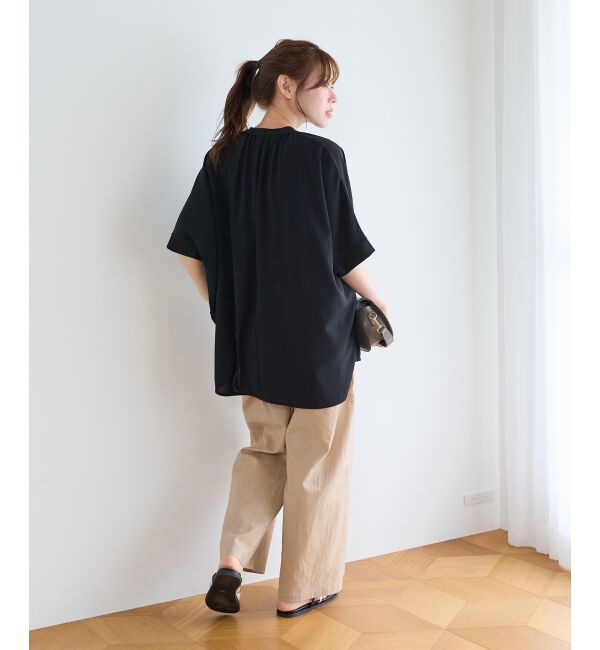  「《WEB限定》【洗い可/二の腕カバー】ライトジョーゼットギャザーシャツ」|シャツ・ブラウス|