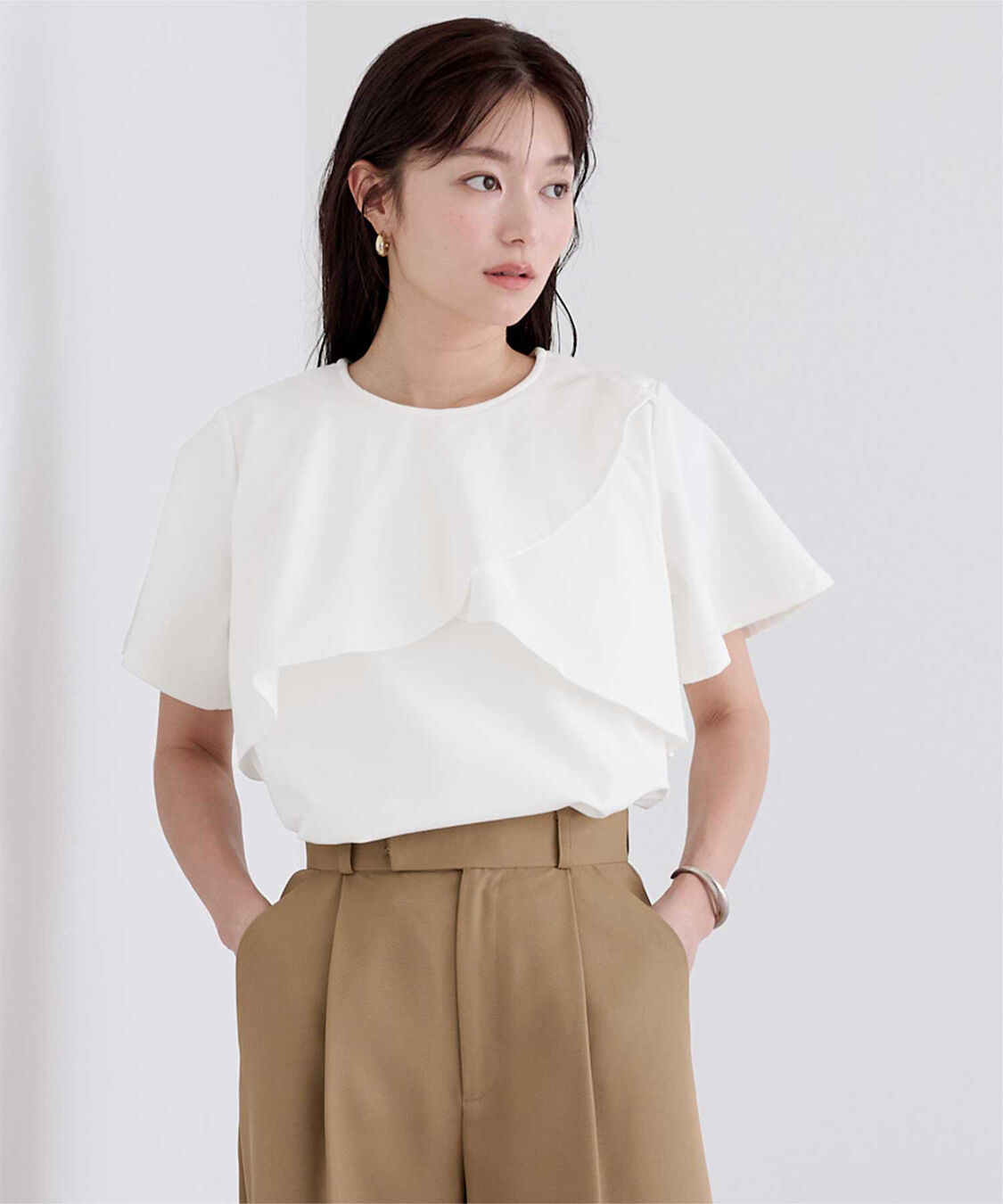 ur's「機能性カットソーフレアデザイントップス」|Tシャツ・カットソー|