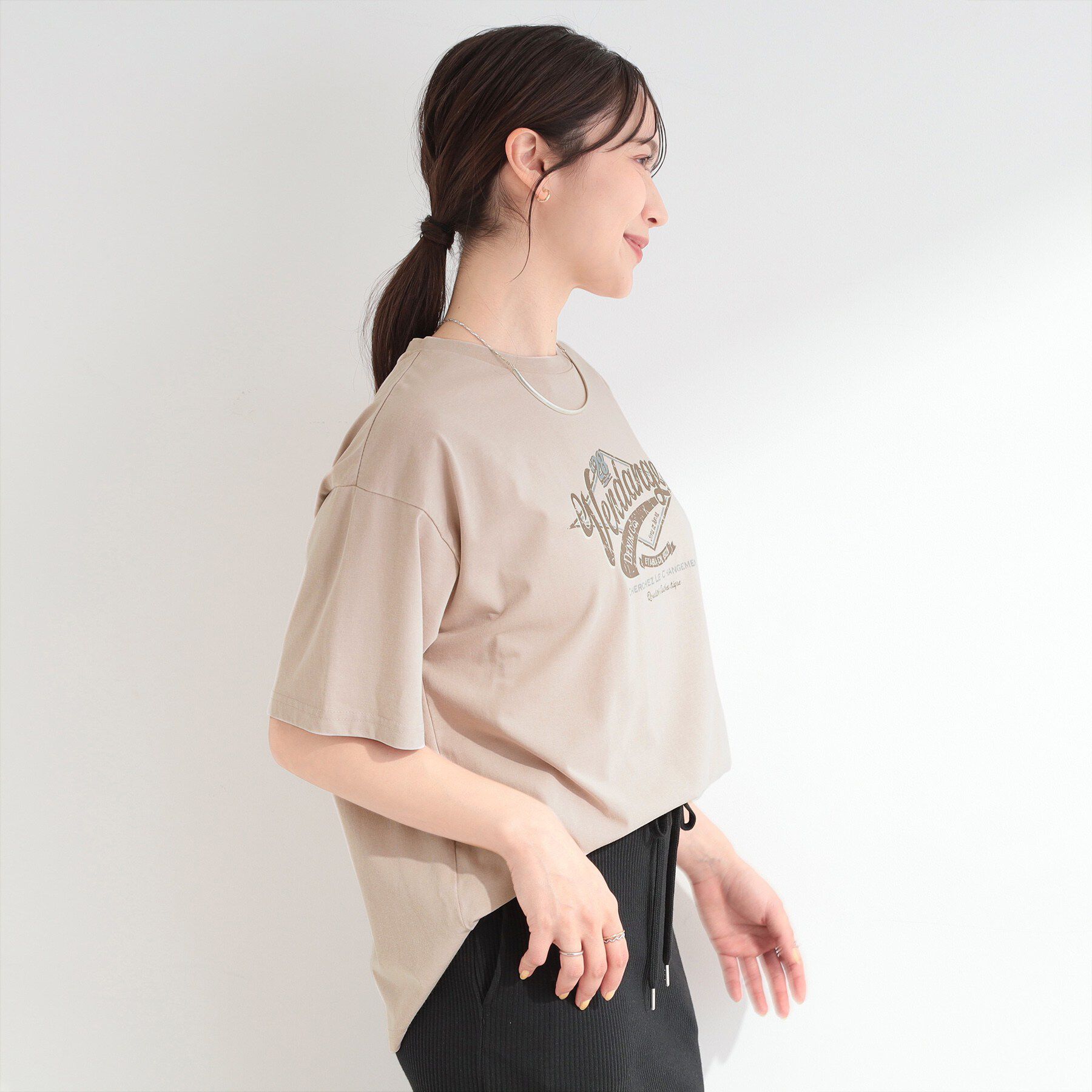 SHOO･LA･RUE「【S-LL/洗濯機可】選べる3柄 ヴィンテージ風こなれアソートTシャツ」|Tシャツ・カットソー|