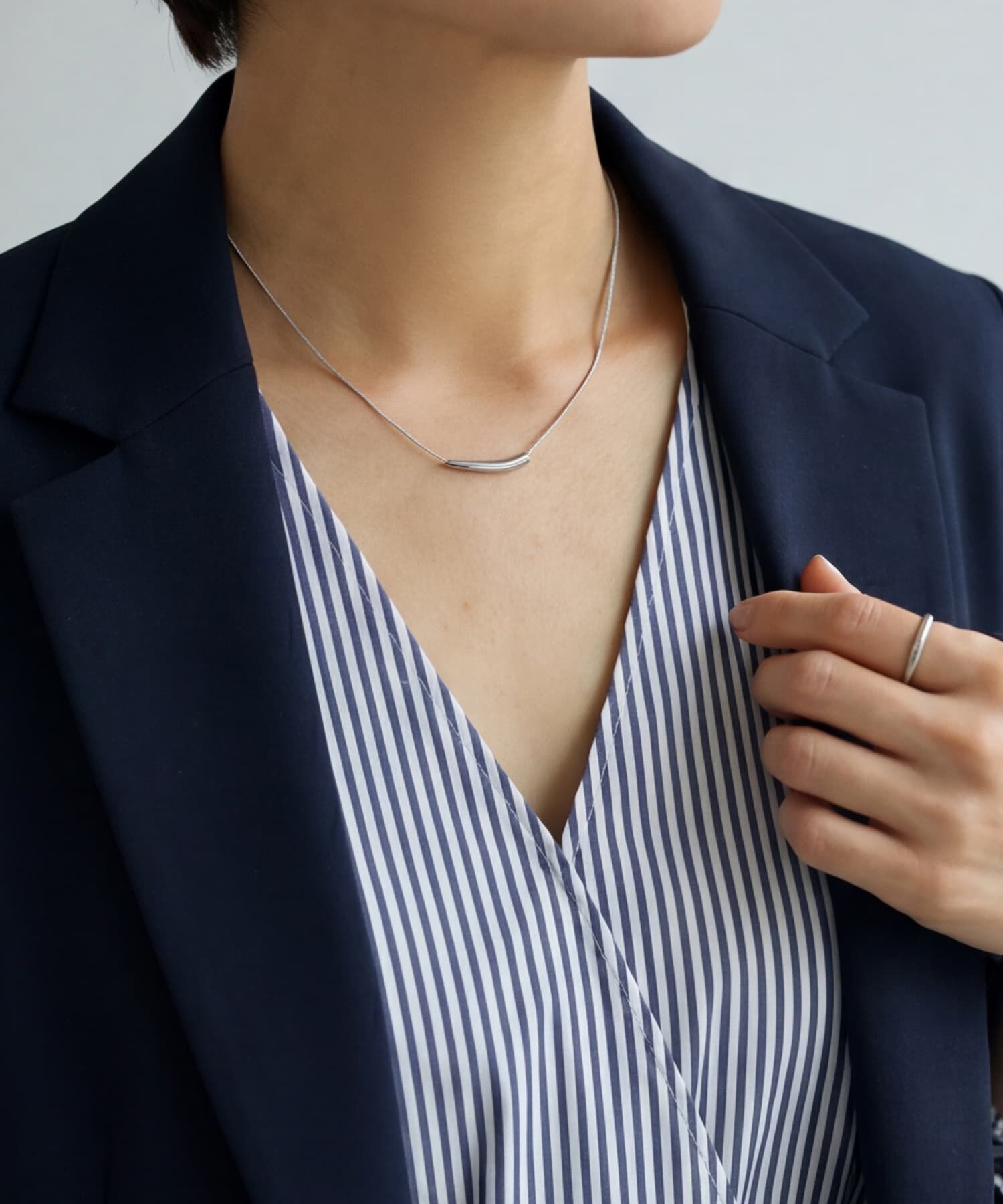 STYLE DELI「【DELI by】ボックスチェーンドロップチャームネックレス」|ネックレス|シルバー