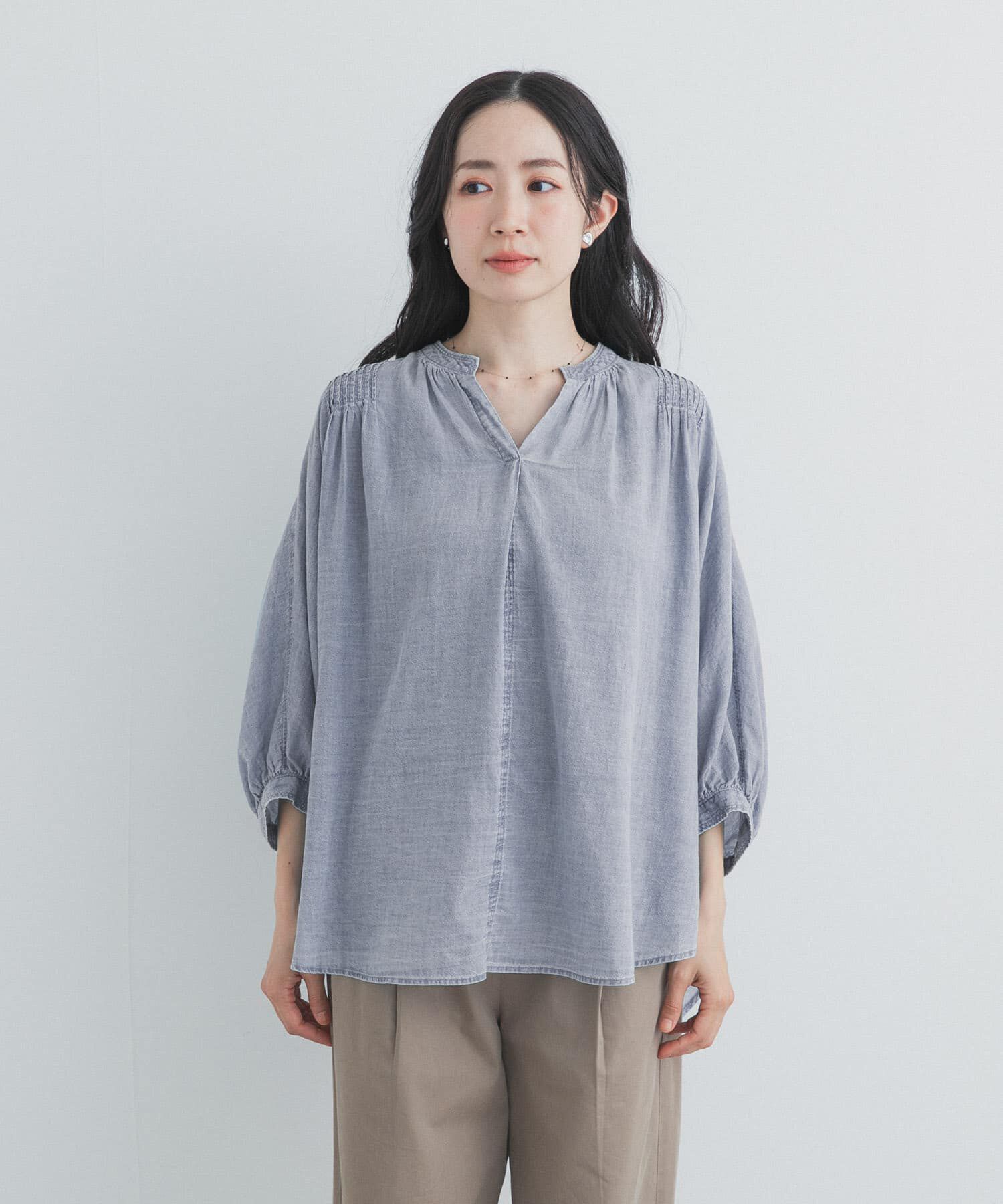 URBAN RESEARCH DOORS「シアーデニムピンタックドルマンブラウス」|シャツ・ブラウス|