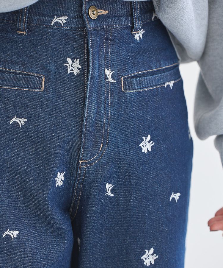 earth music&ecology「刺繍ワイドデニムパンツ」|デニム|