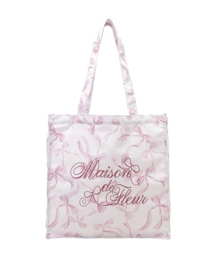 Maison de FLEUR「【A4対応】ブランドロゴ刺繍リボンプリントスクエアトート」|トートバッグ|