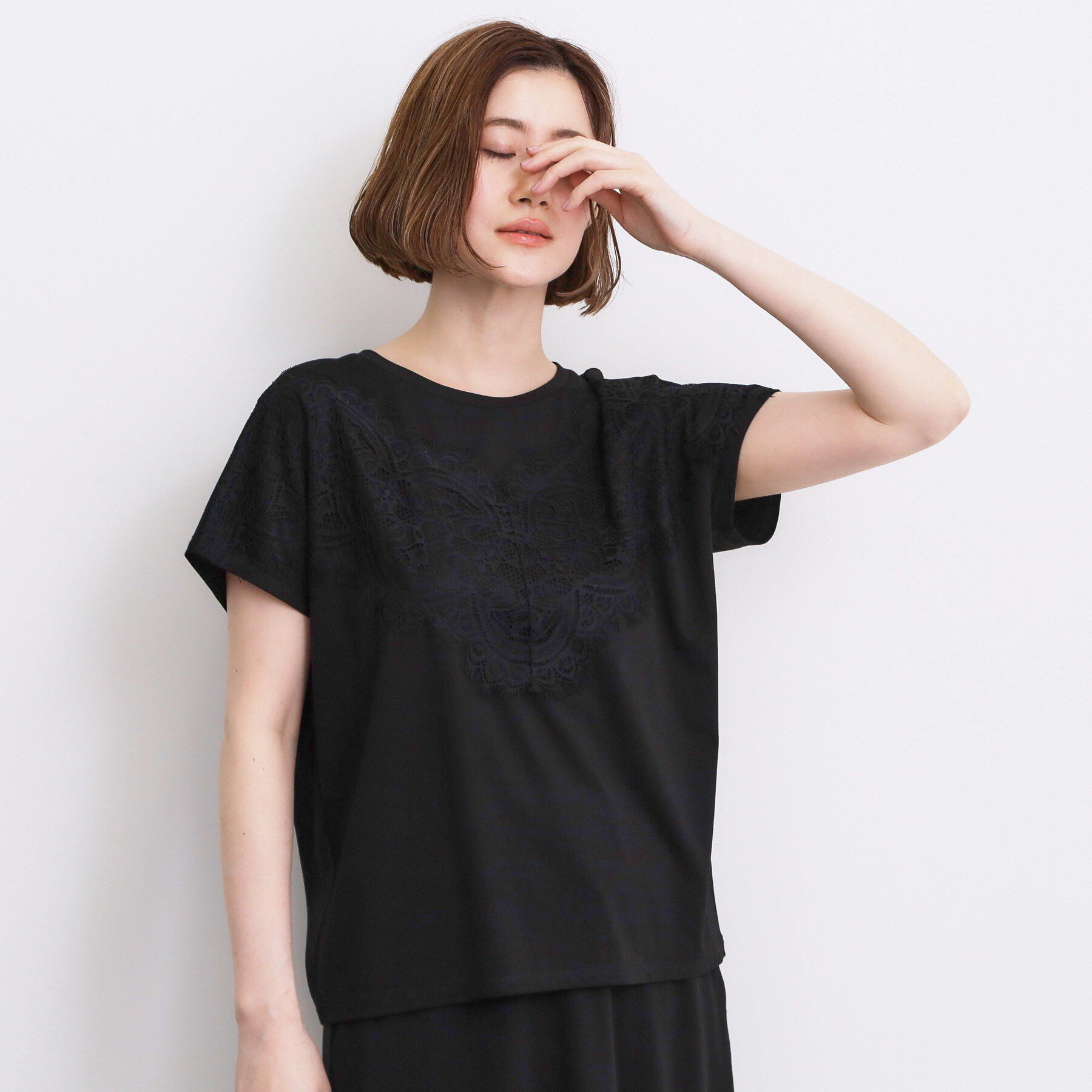 grove「【持続冷感/SET UP可】ひんやりポンチシリーズ／フロントレースドルマンカットソー」|Tシャツ・カットソー|