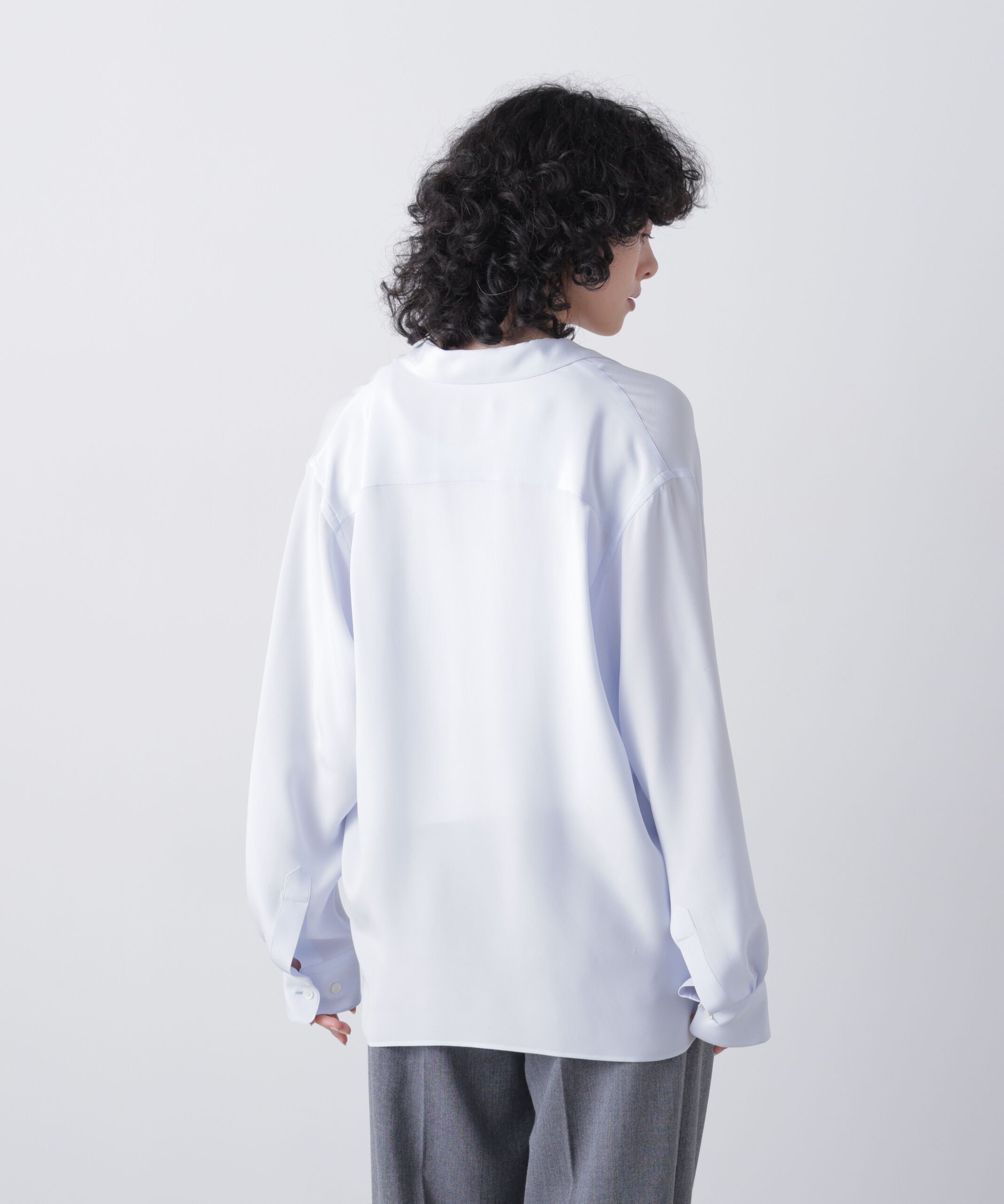 YLEVE 「YLEVE / SILK DE CHINE SKIPPER SHIRT」|シャツ・ブラウス|