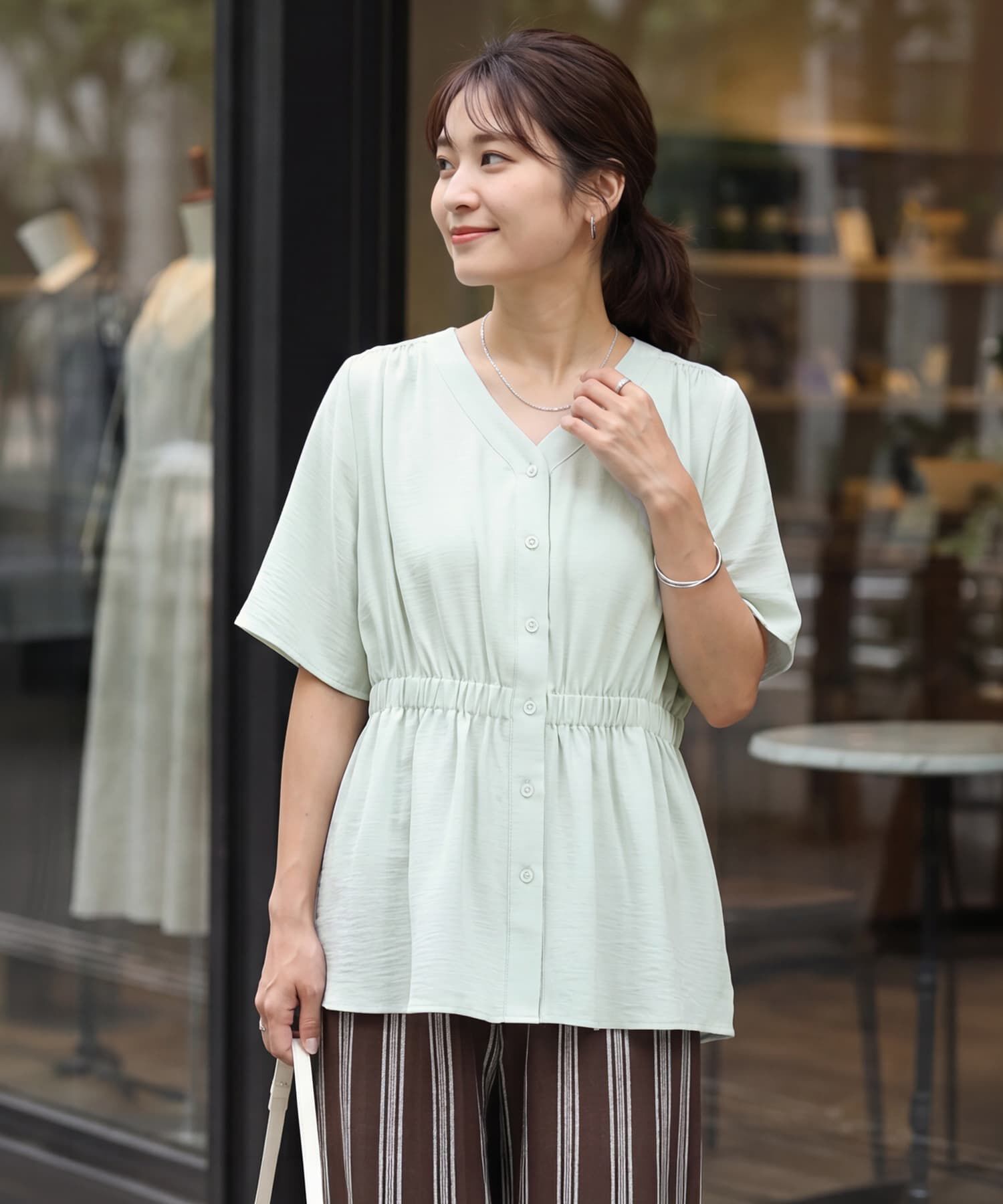 STYLE DELI「【LUXE】ウエストギャザーハーフスリーブブラウス」|シャツ・ブラウス|シアーミント